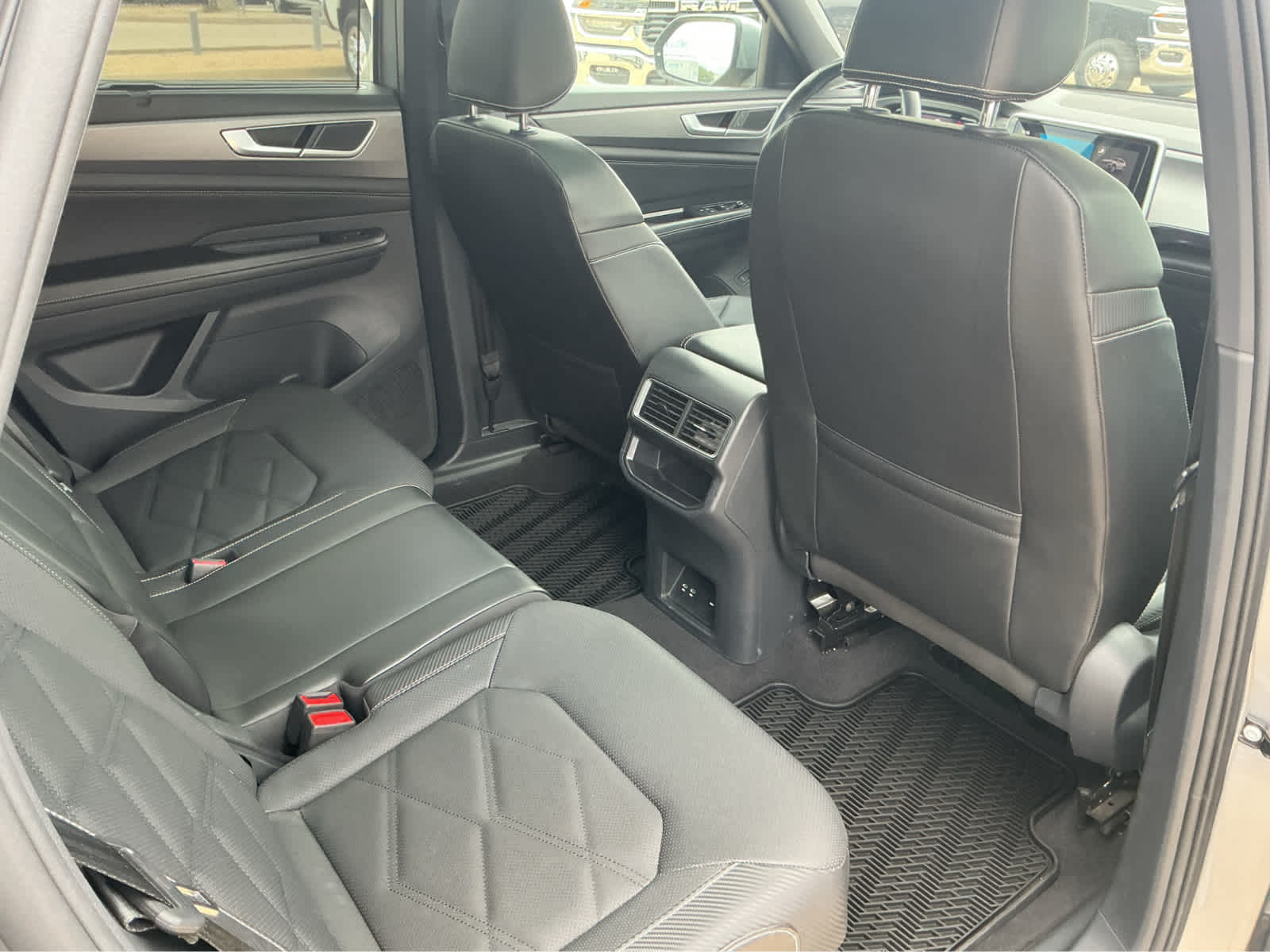 Used Car 2024 Volkswagen Atlas Cross Sport  2.0t Se W/technology For Sale Under $30,000 In Waco, Texas