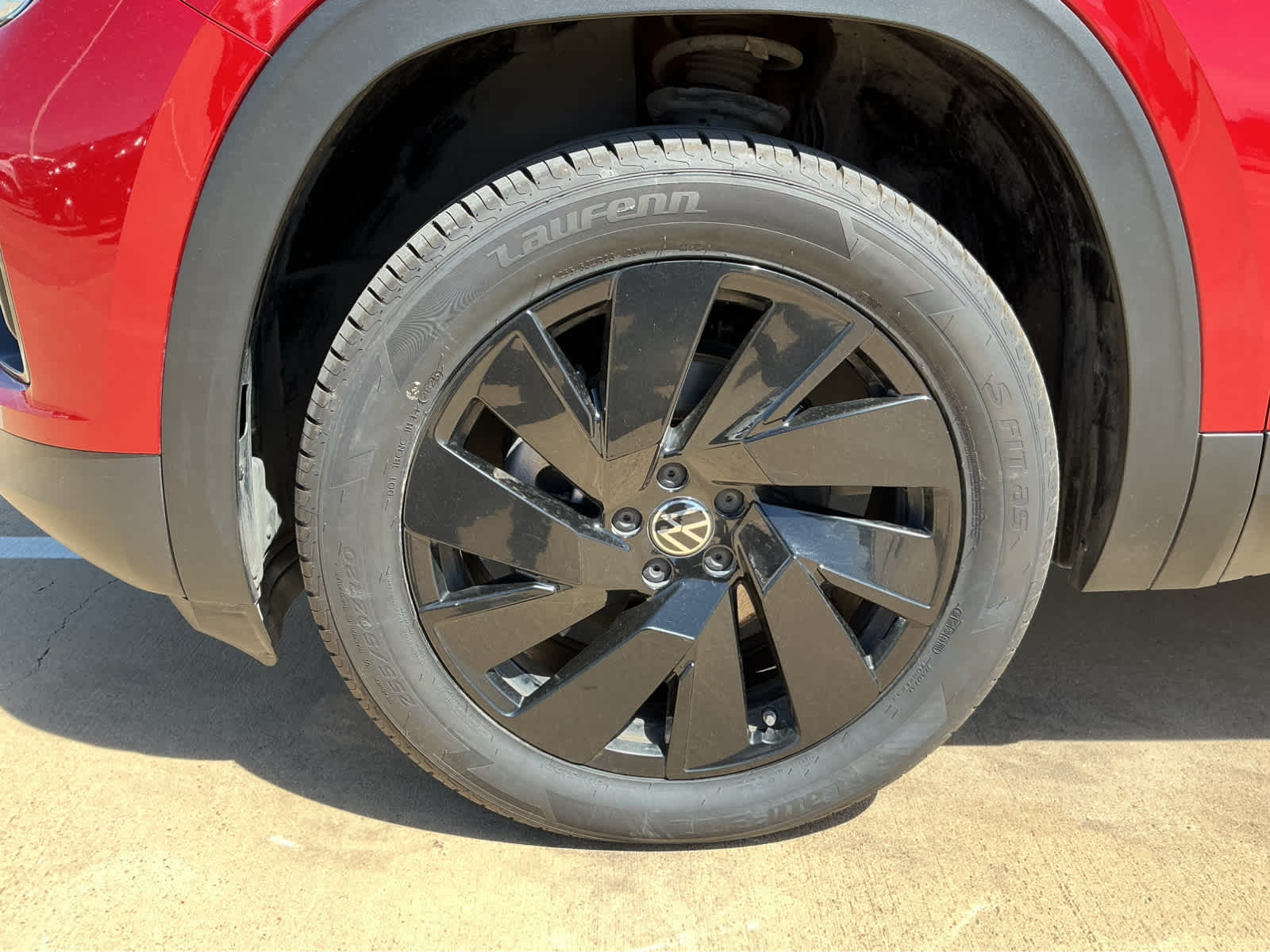 Used Car 2024 Volkswagen Atlas Cross Sport  2.0t Se W/technology For Sale Under $30,000 In Waco, Texas