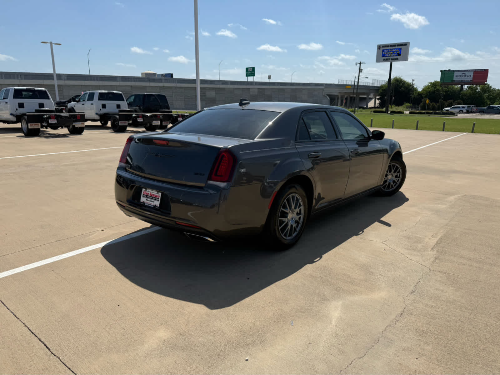 used 2021 Chrysler 300 car, priced at $19,900
