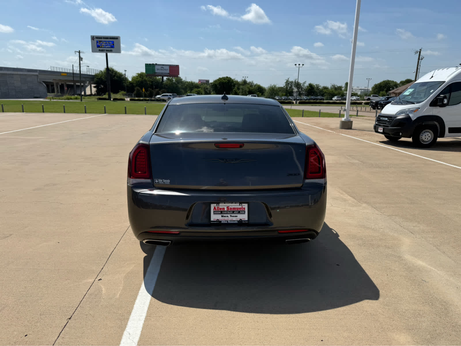 used 2021 Chrysler 300 car, priced at $19,900