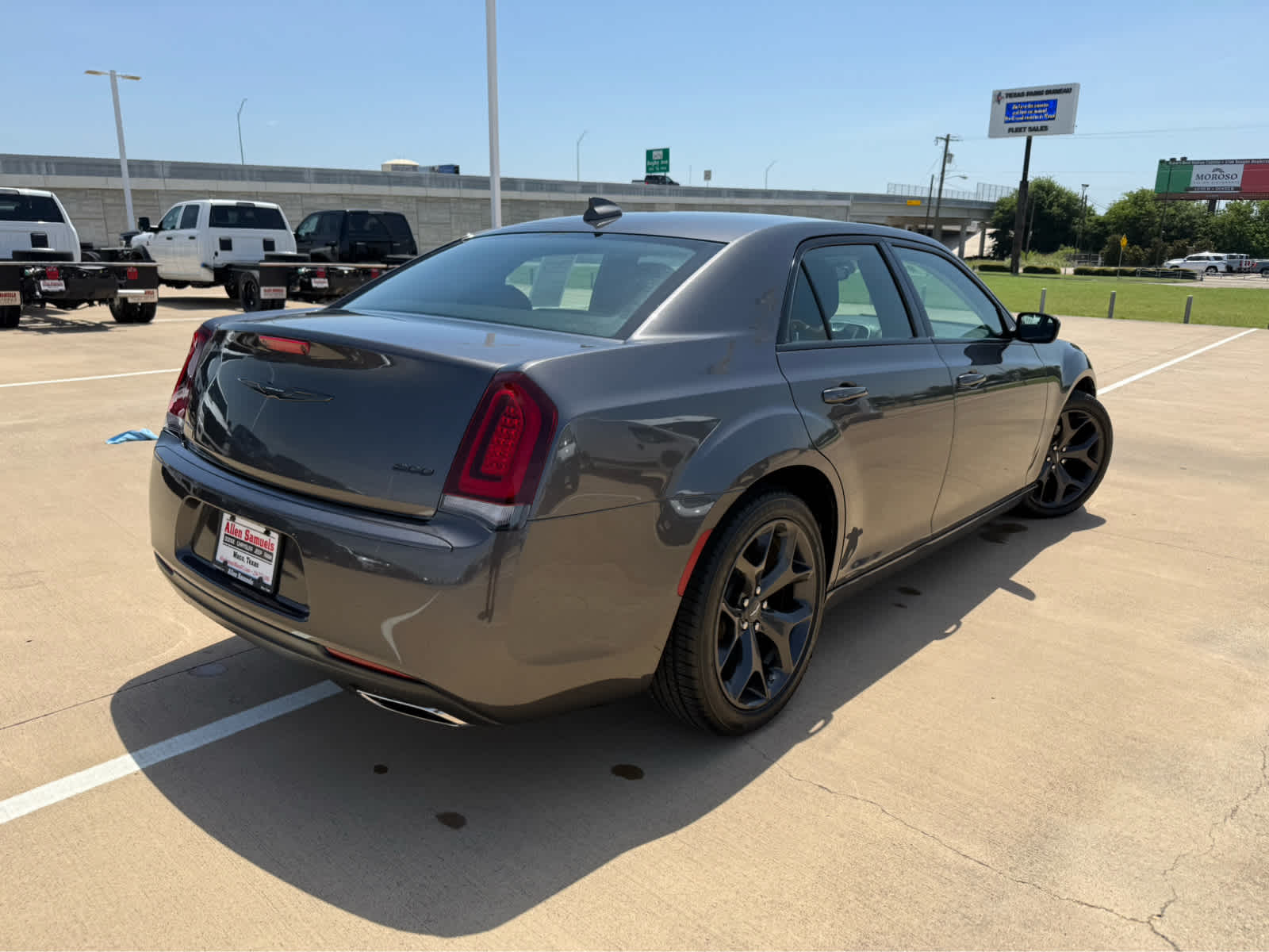 used 2023 Chrysler 300 car, priced at $28,800