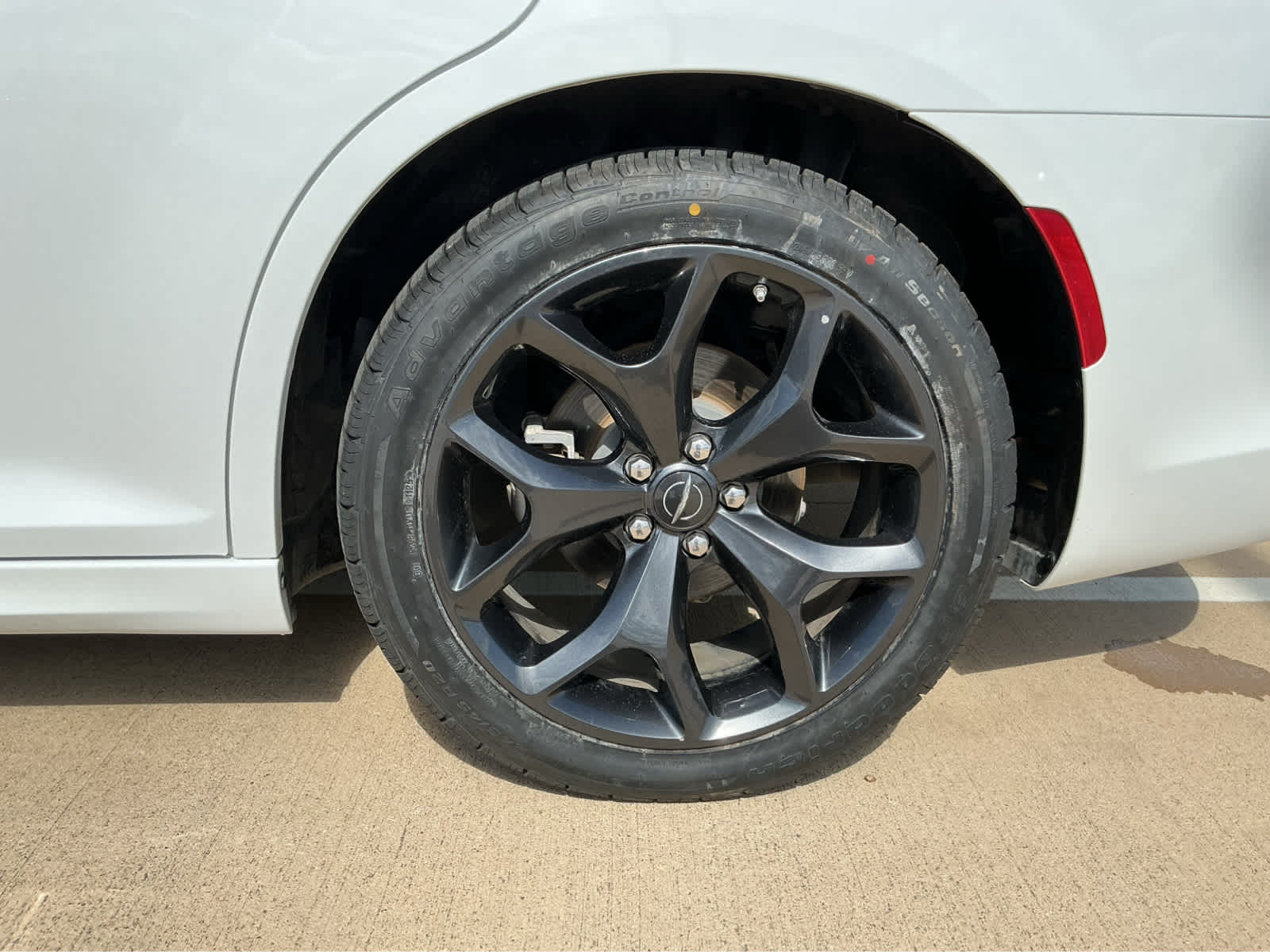 Used Car 2023 Chrysler 300  Touring L For Sale Under $35,000 In Waco, Texas