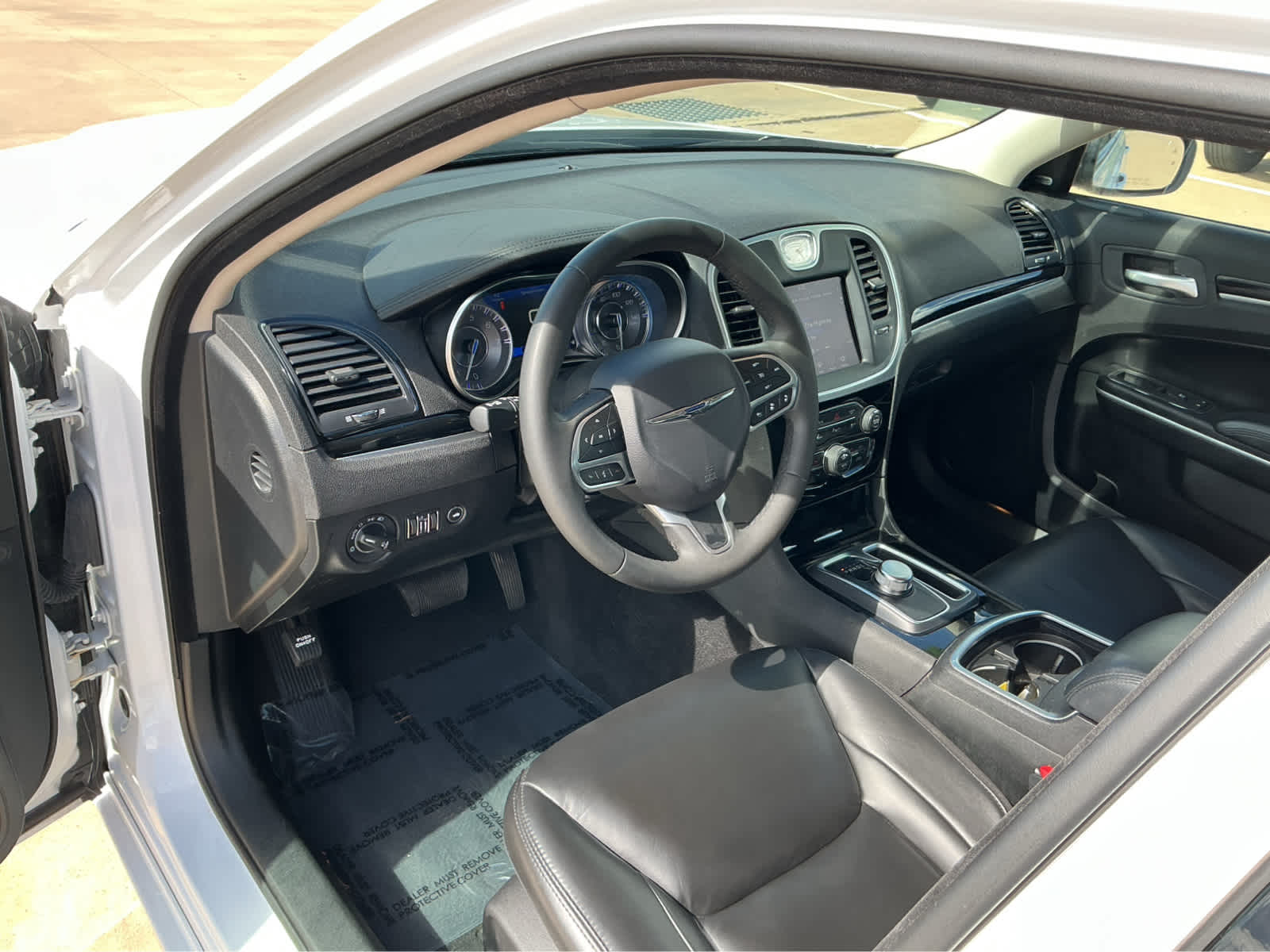 Used Car 2023 Chrysler 300  Touring L For Sale Under $35,000 In Waco, Texas