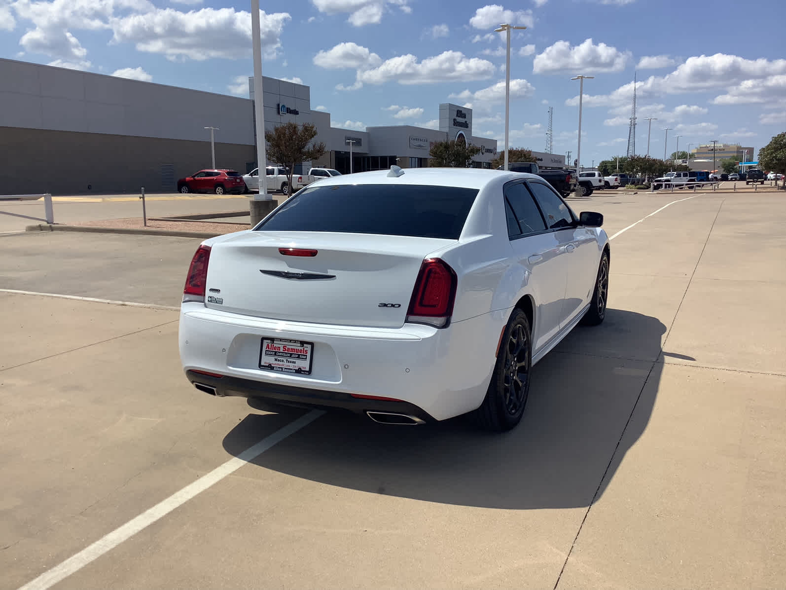 Used Car 2022 Chrysler 300  Touring L For Sale In Waco, Texas