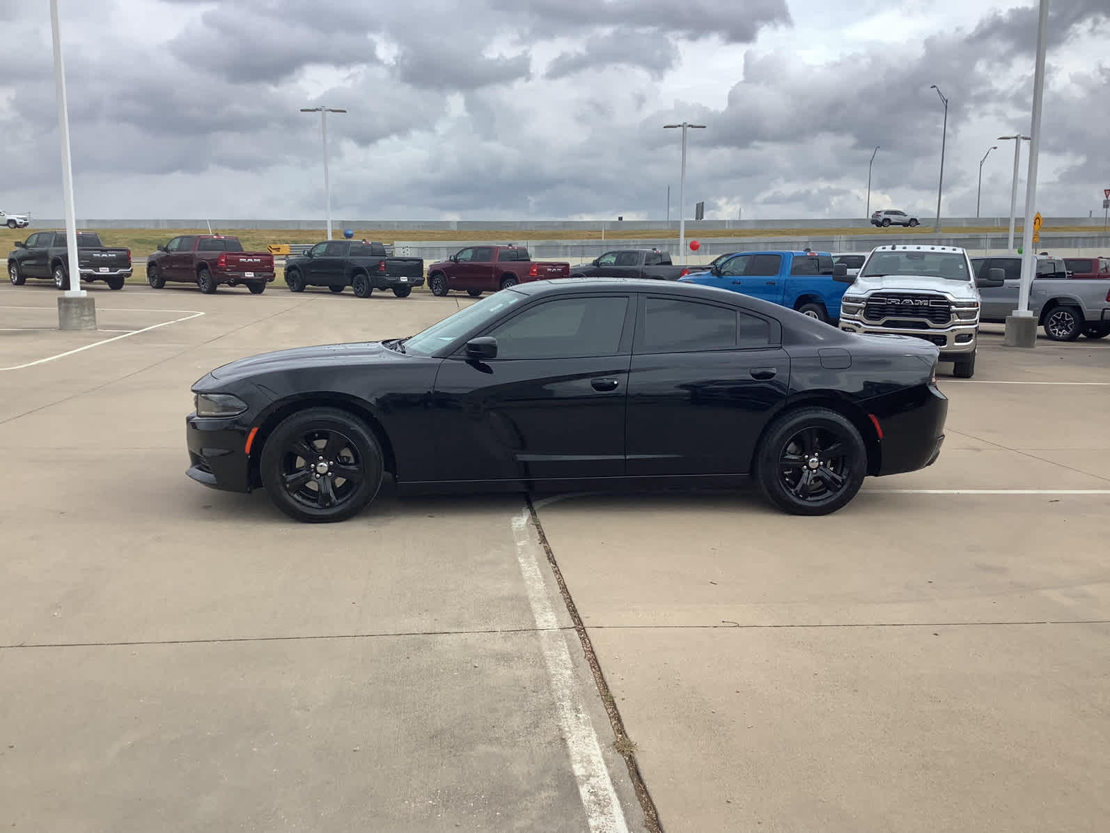 Used Car 2022 Dodge Charger  Sedan 4 Dr. Sxt Rear Wheel Drive For Sale Under $30,000 In Waco, Texas