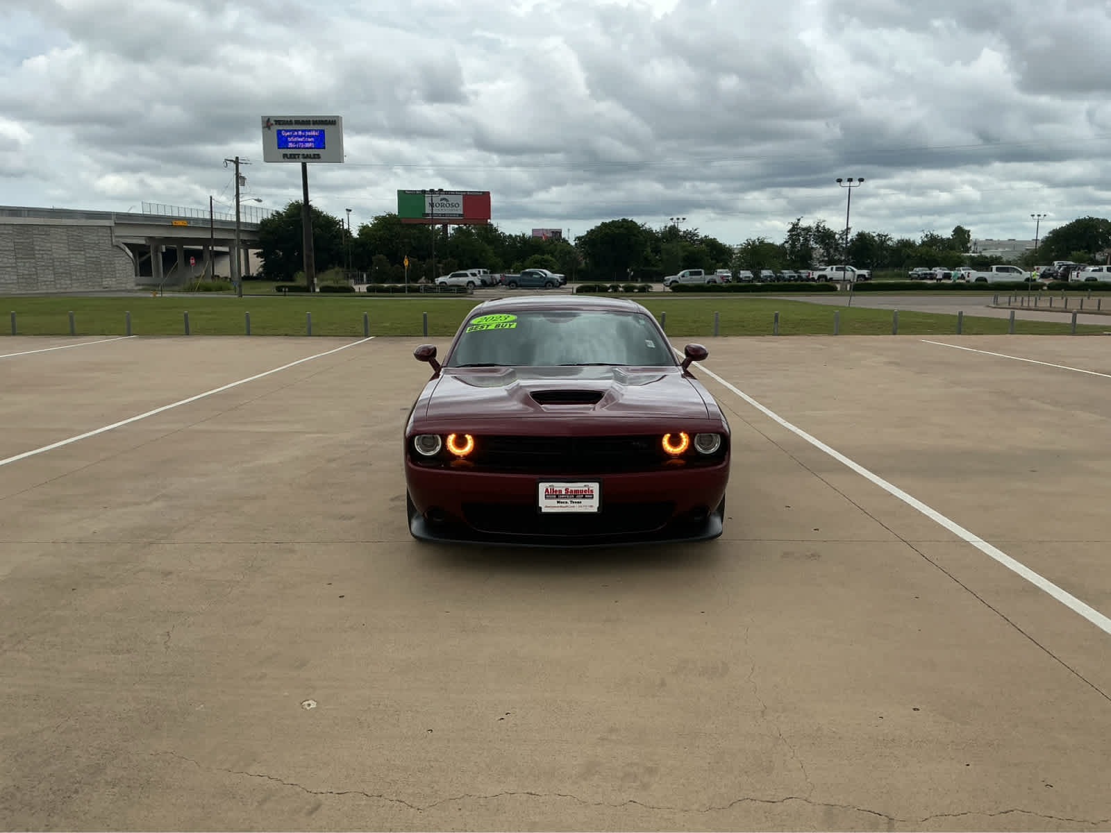 Used Car 2023 Dodge Challenger  R/t For Sale Under $40,000 In Waco, Texas