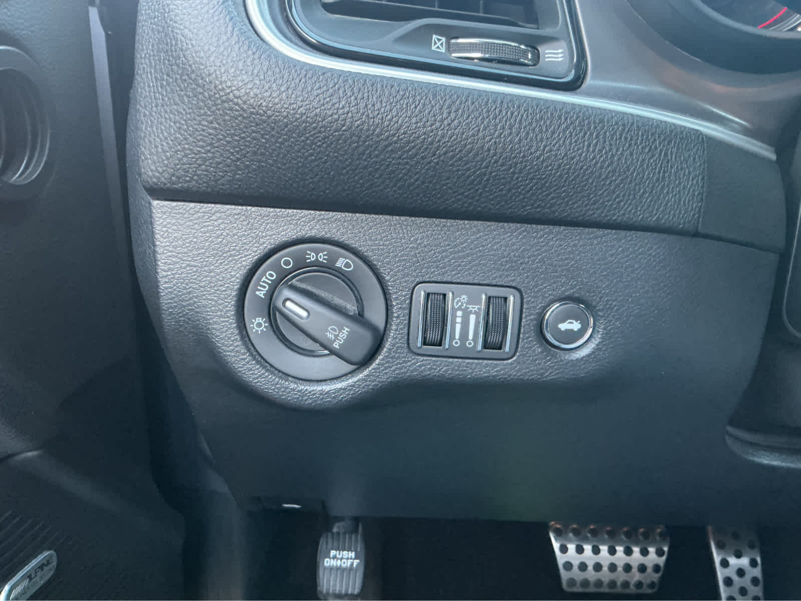 Used Car 2022 Dodge Challenger  R/t Scat Pack For Sale Under $35,000 In Waco, Texas