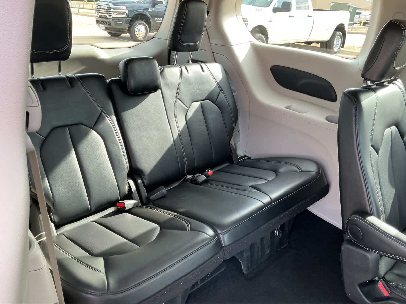 Used Car 2024 Chrysler Pacifica  Touring L For Sale Under $35,000 In Waco, Texas