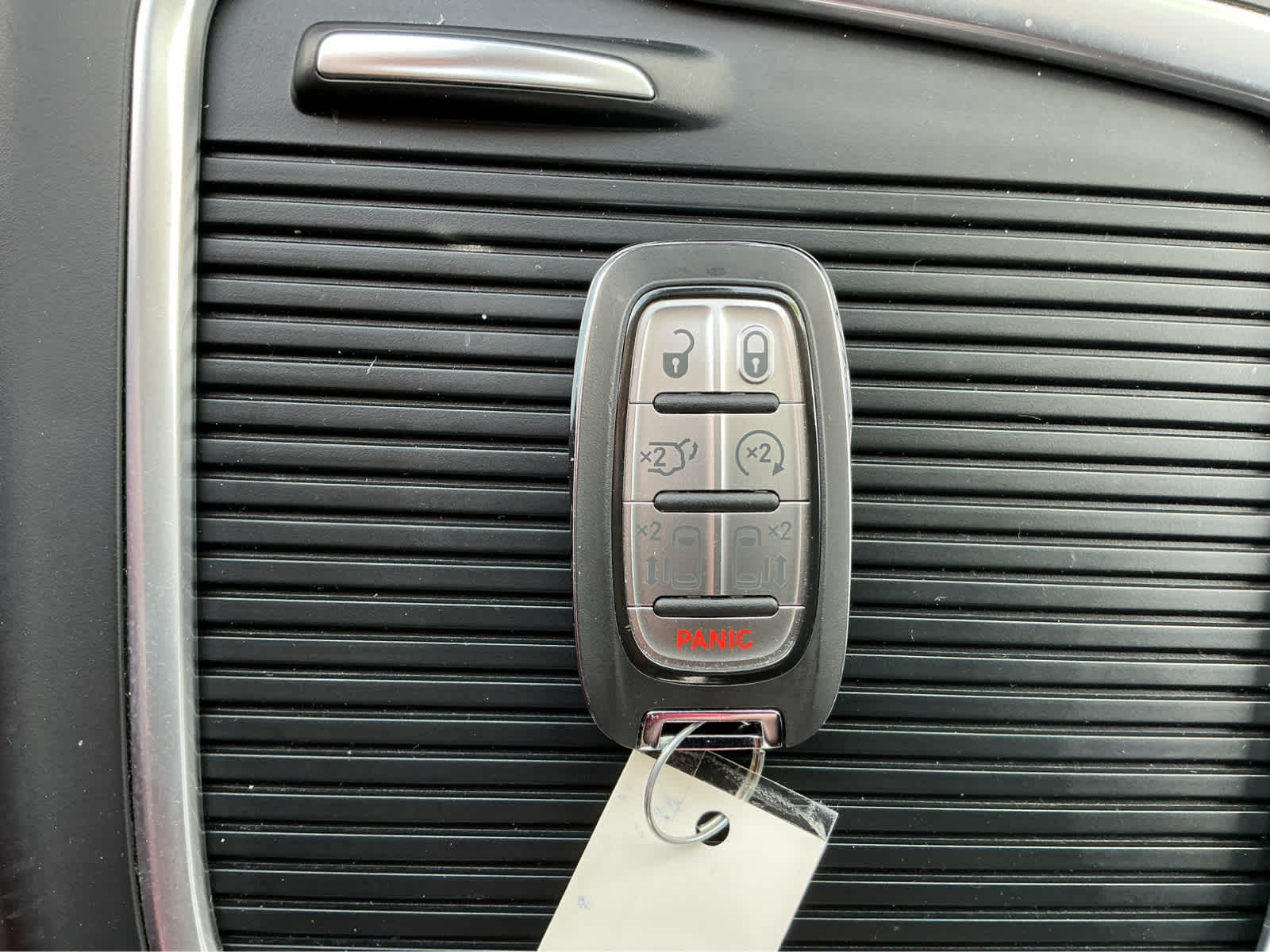 Used Car 2024 Chrysler Pacifica  Touring L For Sale Under $35,000 In Waco, Texas