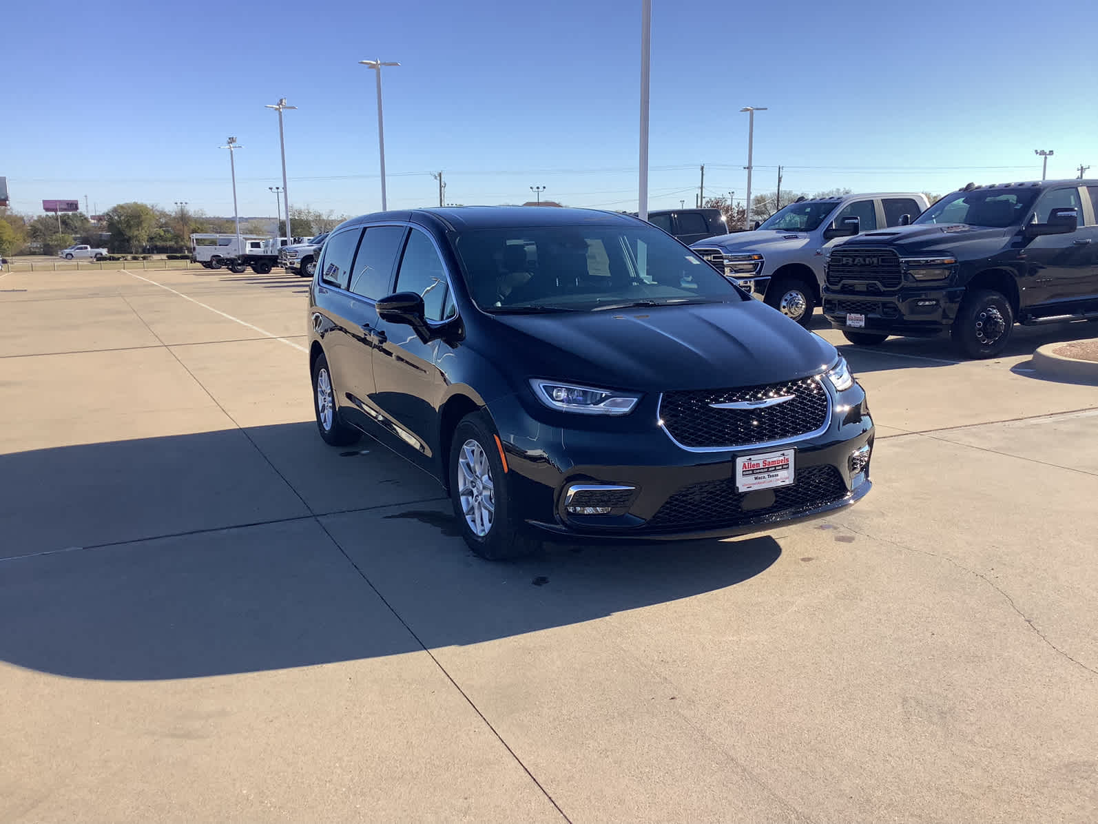 new 2026 Chrysler Pacifica car, priced at $47,145