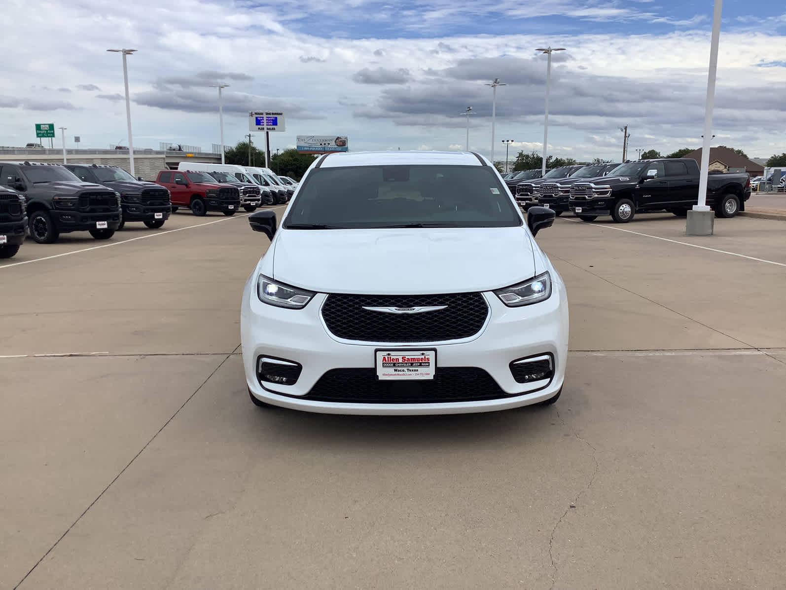 new 2026 Chrysler Pacifica car, priced at $41,999