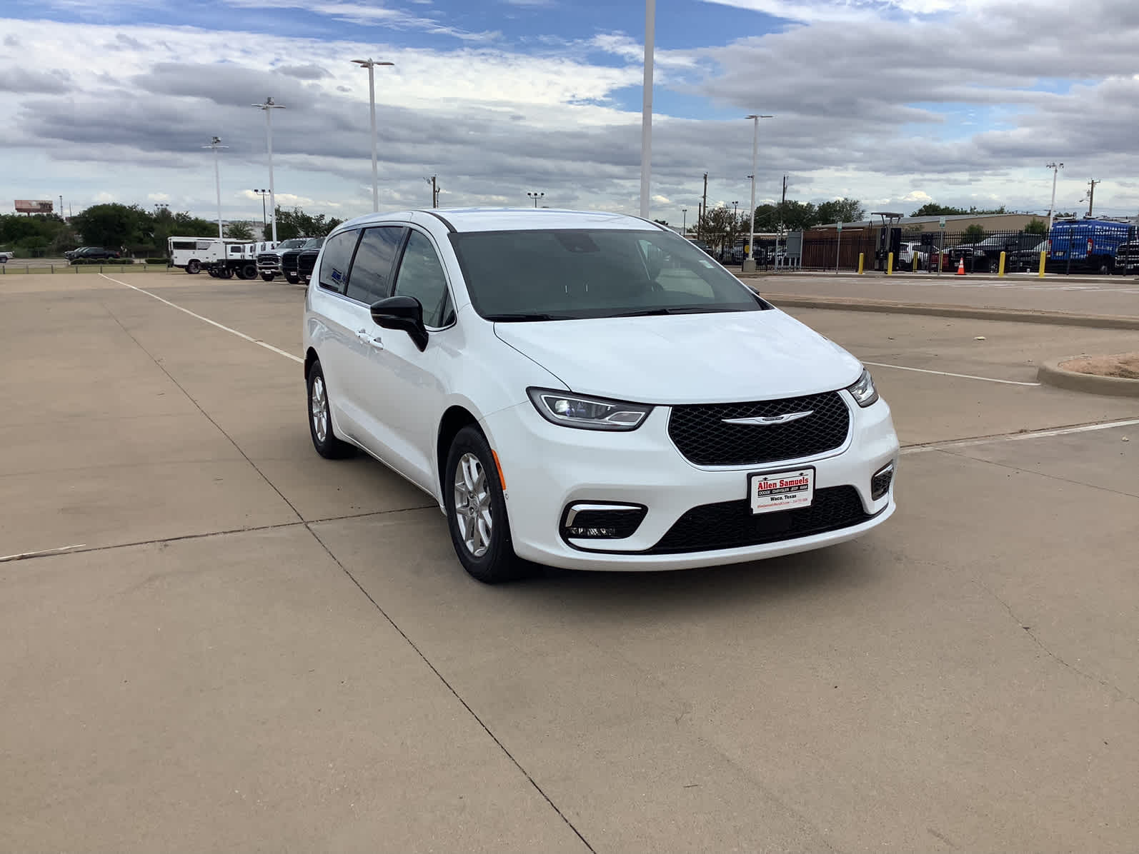new 2026 Chrysler Pacifica car, priced at $41,999