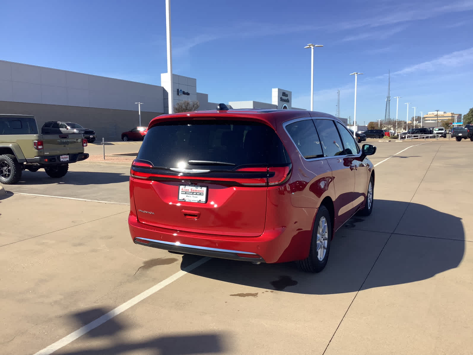 new 2026 Chrysler Pacifica car, priced at $47,640
