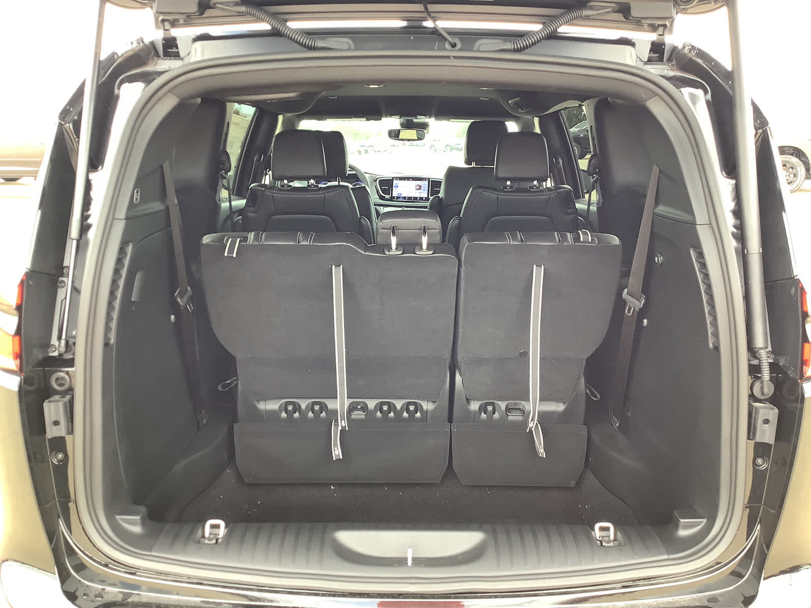 new 2026 Chrysler Pacifica car, priced at $41,955