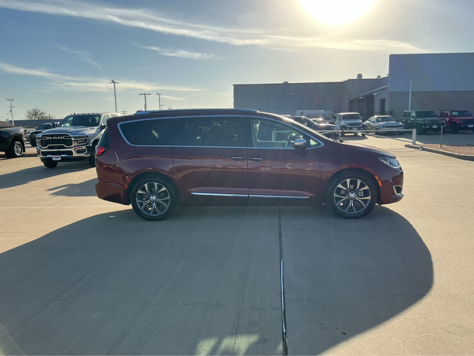 Used Car 2019 Chrysler Pacifica  Limited For Sale Under $20,000 In Waco, Texas