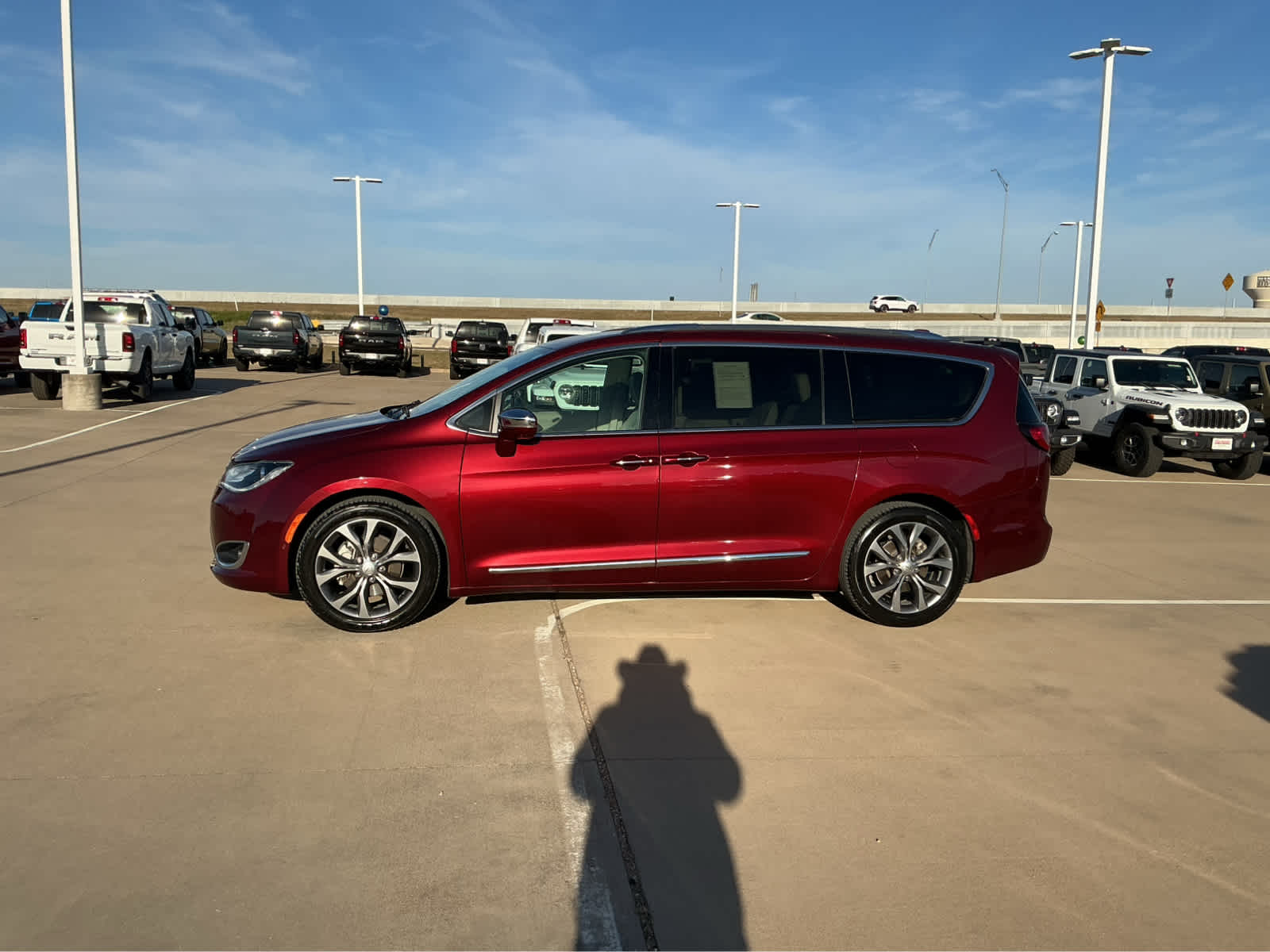 Used Car 2019 Chrysler Pacifica  Limited For Sale Under $20,000 In Waco, Texas