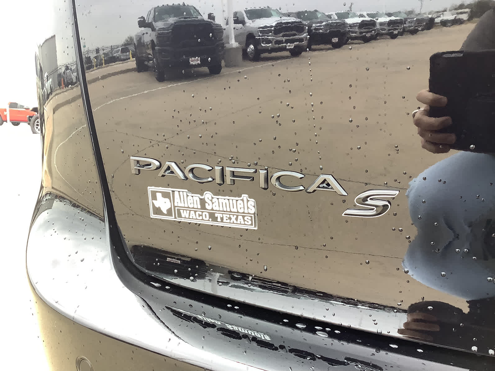 new 2026 Chrysler Pacifica car, priced at $49,873