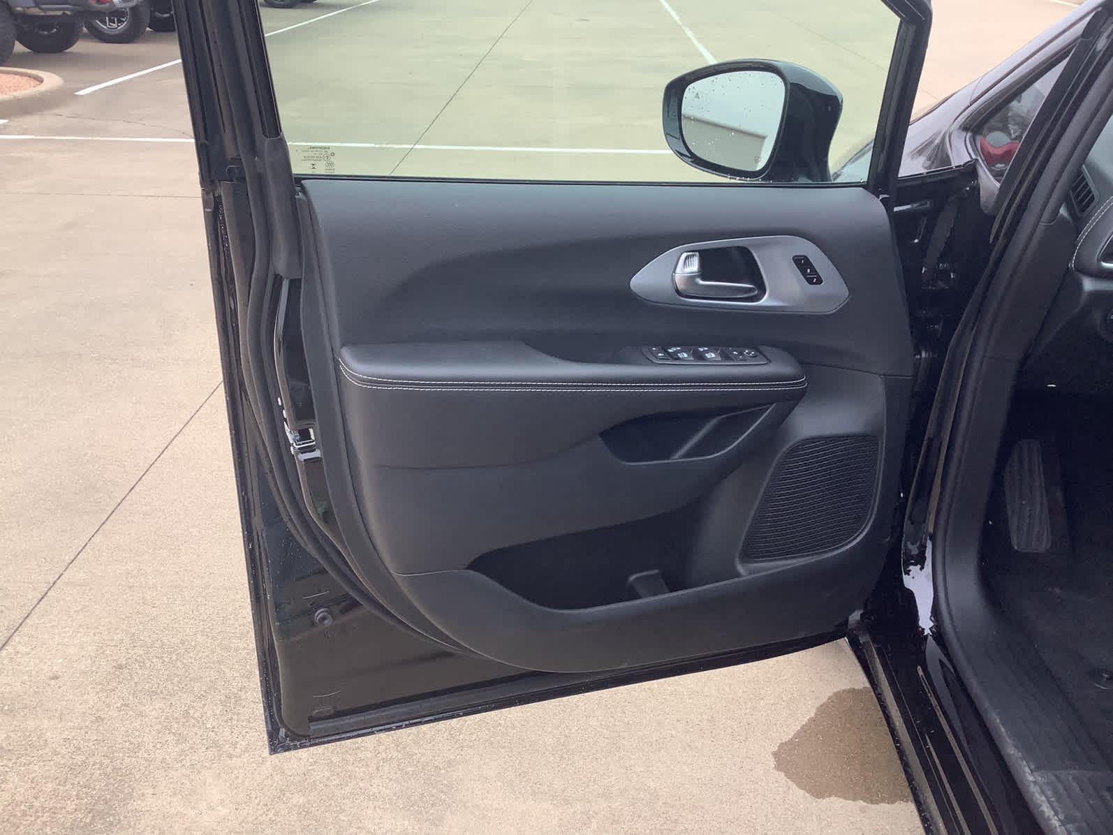 new 2026 Chrysler Pacifica car, priced at $49,873