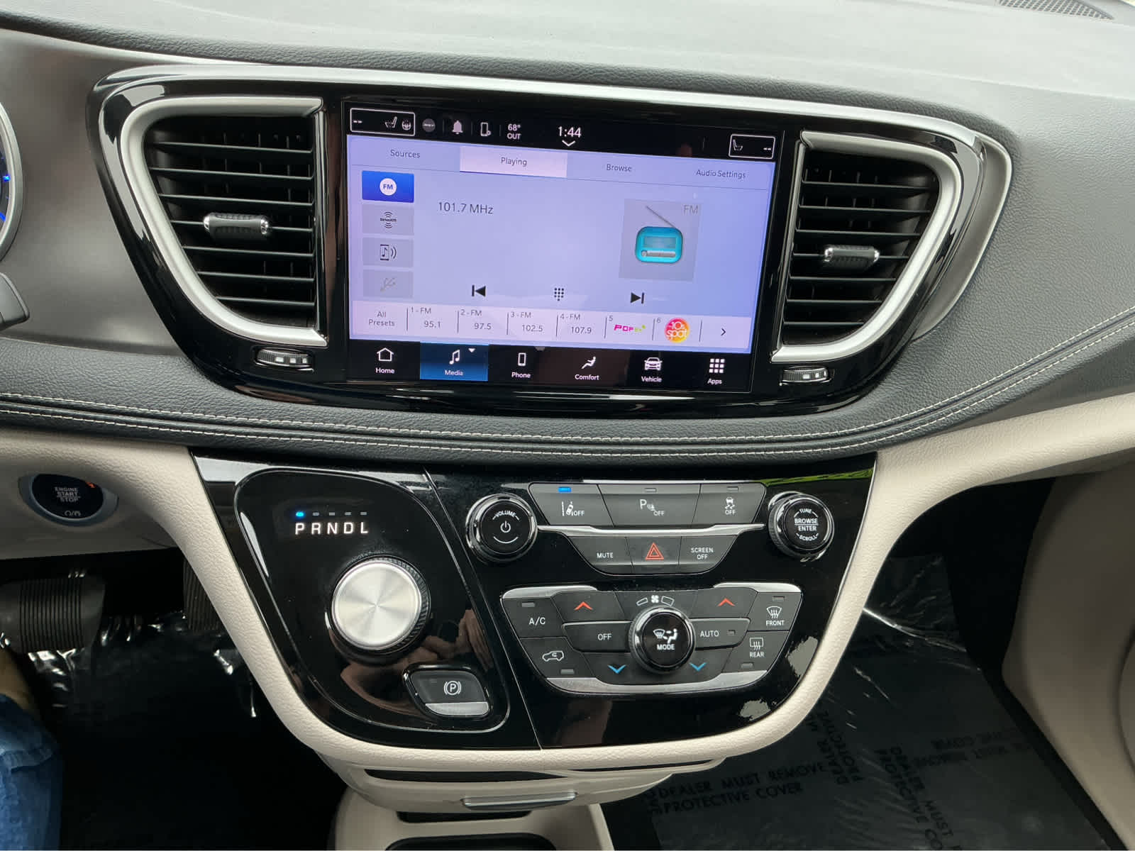 Used Car 2023 Chrysler Pacifica  Hybrid Touring L For Sale Under $35,000 In Waco, Texas