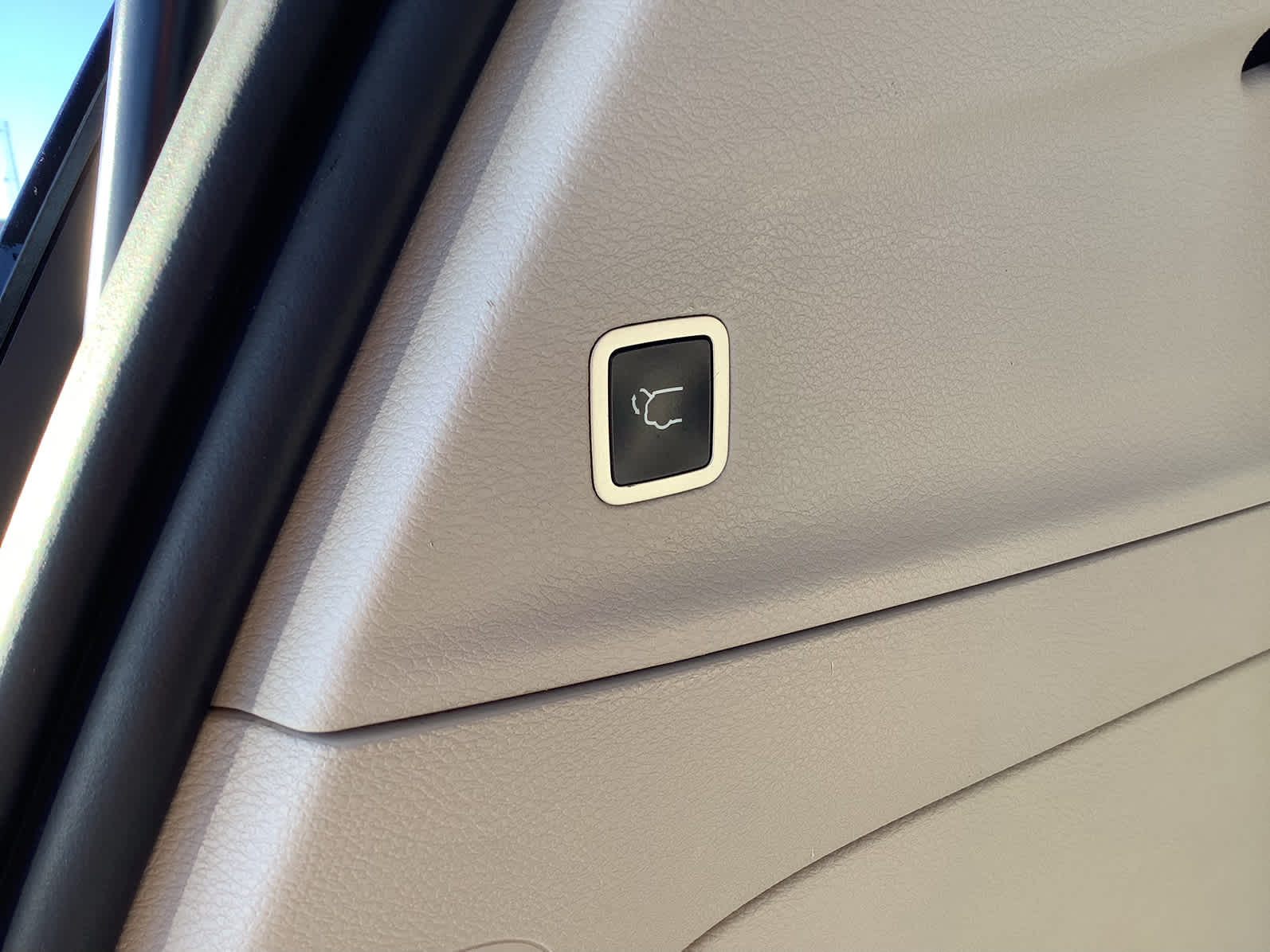 Used Car 2021 Chrysler Pacifica  Limited For Sale Under $30,000 In Waco, Texas