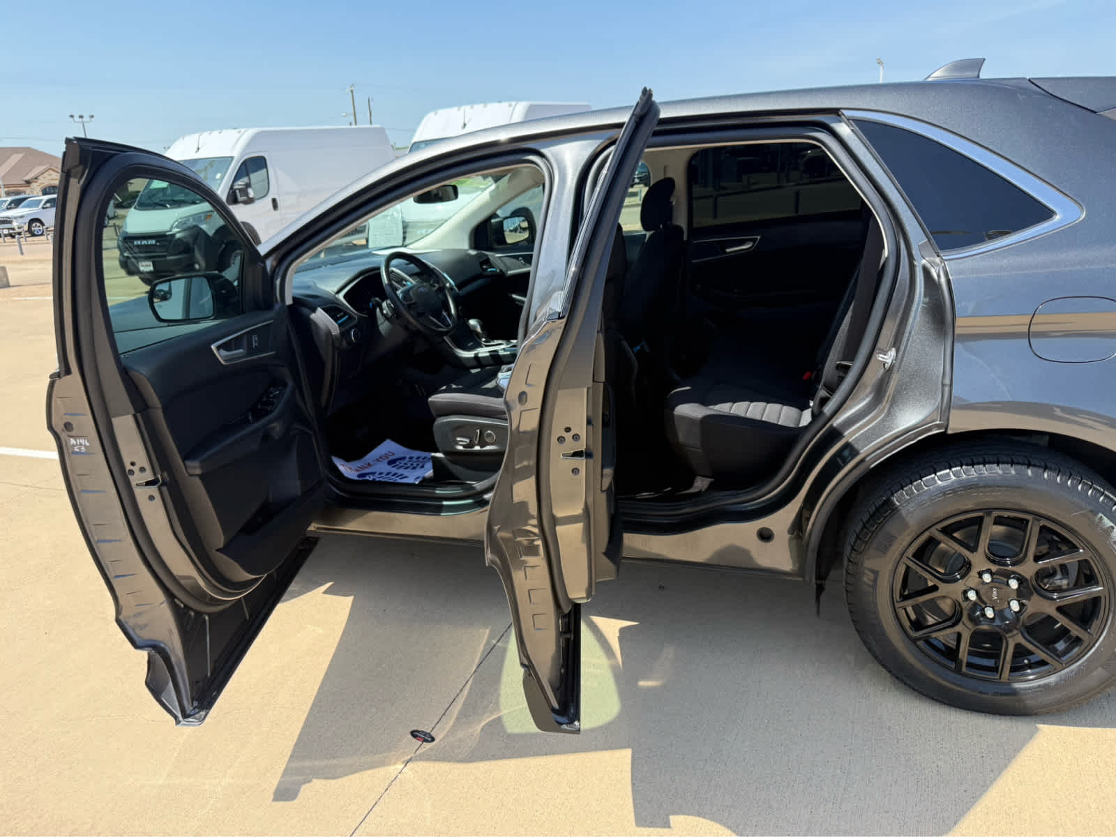 used 2018 Ford Edge car, priced at $15,900