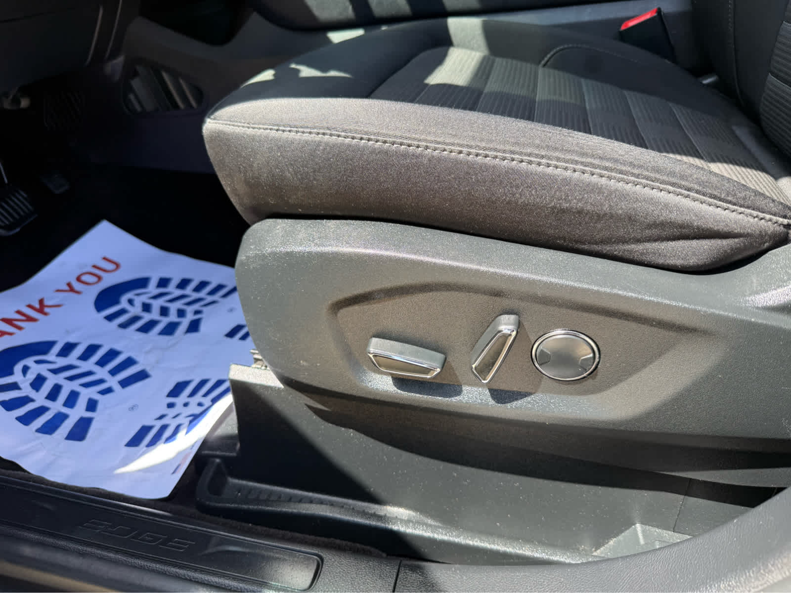 used 2018 Ford Edge car, priced at $15,900