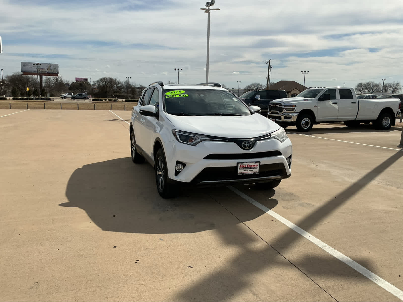 Used Car 2018 Toyota Rav4  Xle For Sale Under $25,000 In Waco, Texas