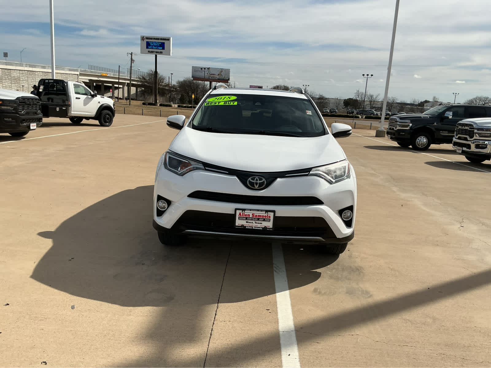 Used Car 2018 Toyota Rav4  Xle For Sale Under $25,000 In Waco, Texas