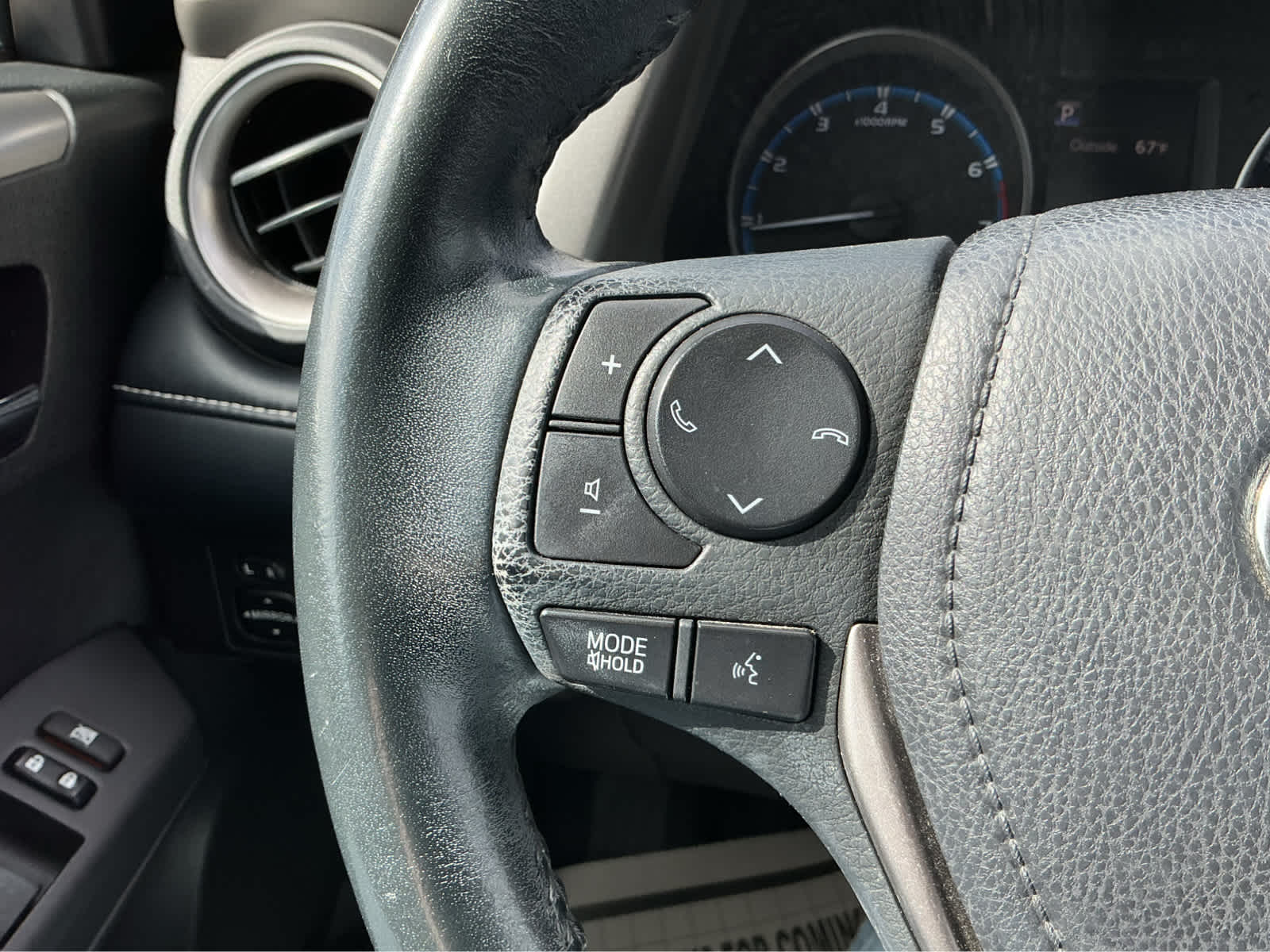 Used Car 2018 Toyota Rav4  Xle For Sale Under $25,000 In Waco, Texas