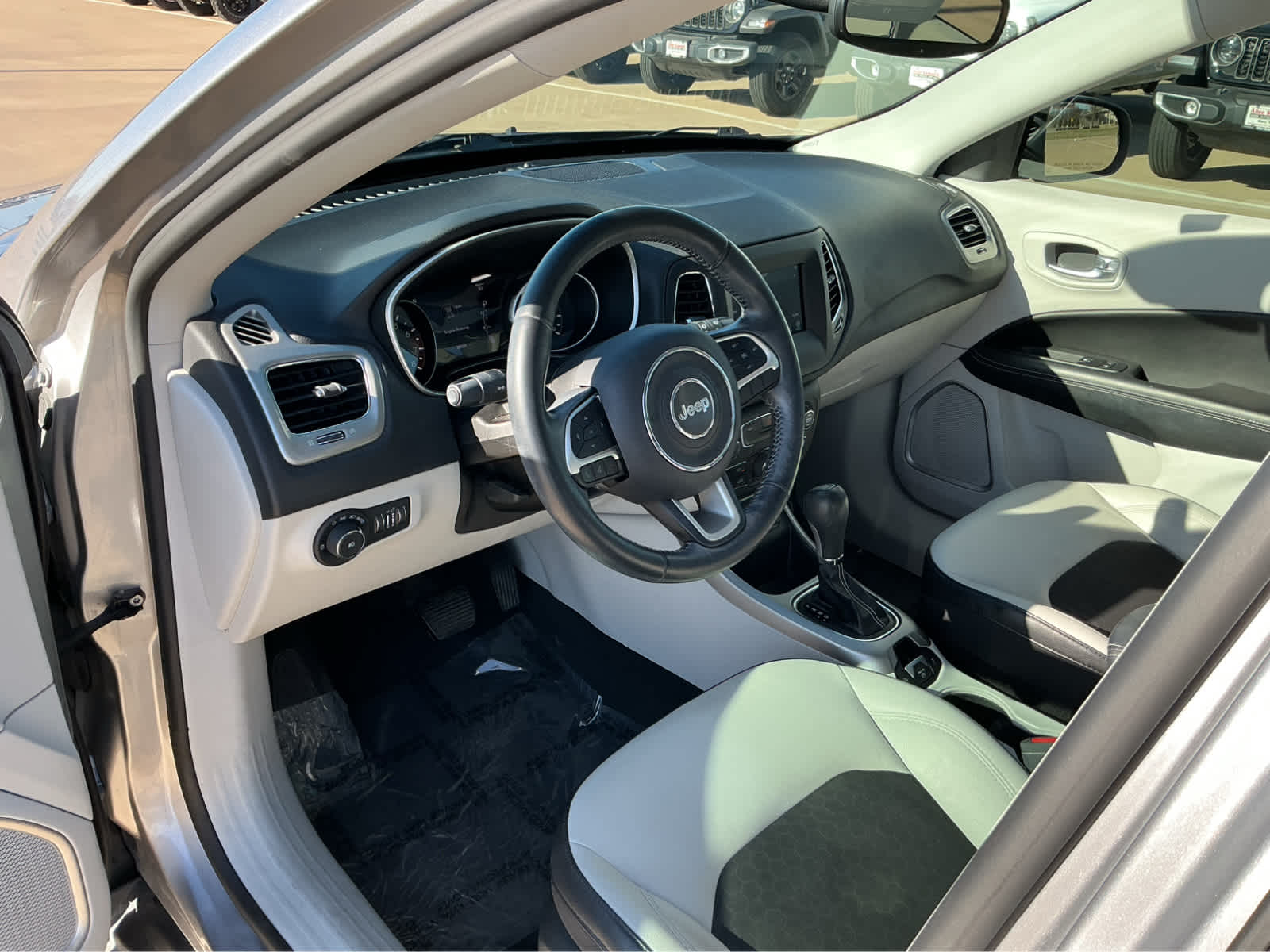 Used Car 2018 Jeep Compass  Latitude W/sun/wheel Pkg For Sale Under $20,000 In Waco, Texas