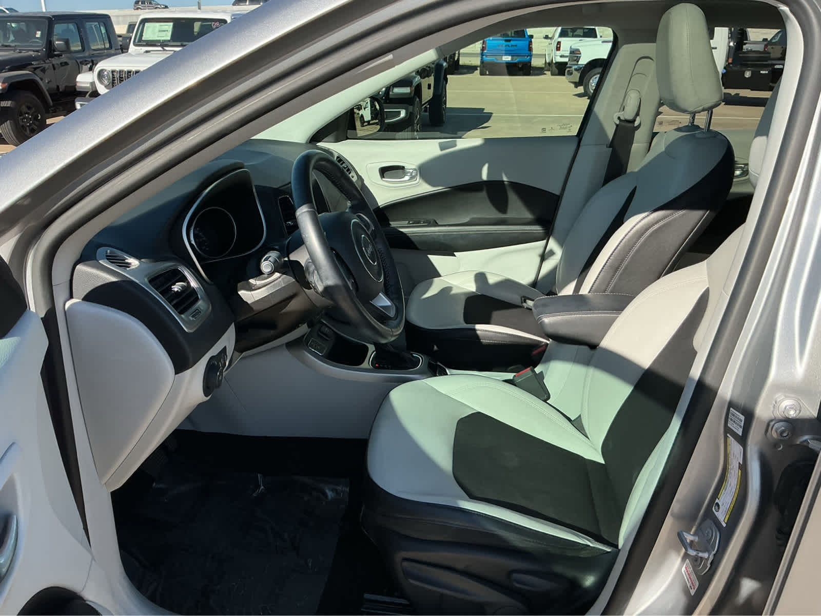 Used Car 2018 Jeep Compass  Latitude W/sun/wheel Pkg For Sale Under $20,000 In Waco, Texas