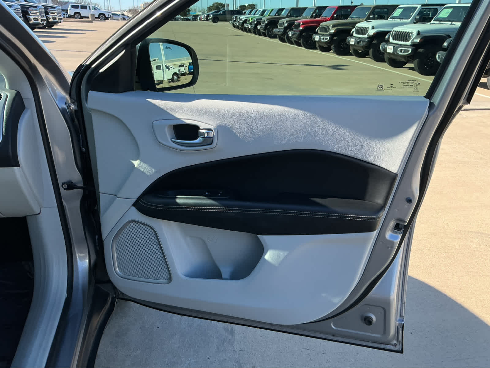 Used Car 2018 Jeep Compass  Latitude W/sun/wheel Pkg For Sale Under $20,000 In Waco, Texas