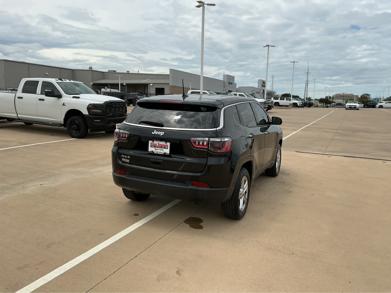 Used Car 2024 Jeep Compass  Sport For Sale Under $25,000 In Waco, Texas