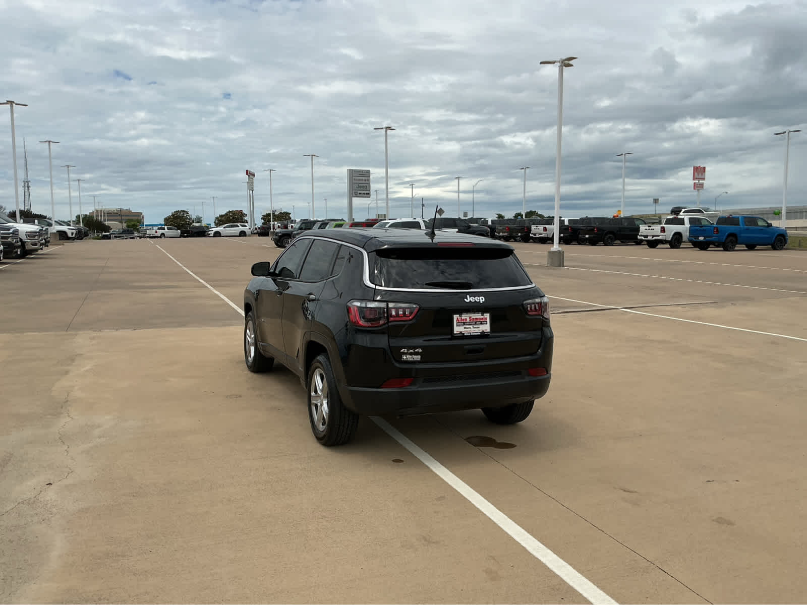 Used Car 2024 Jeep Compass  Sport For Sale Under $25,000 In Waco, Texas