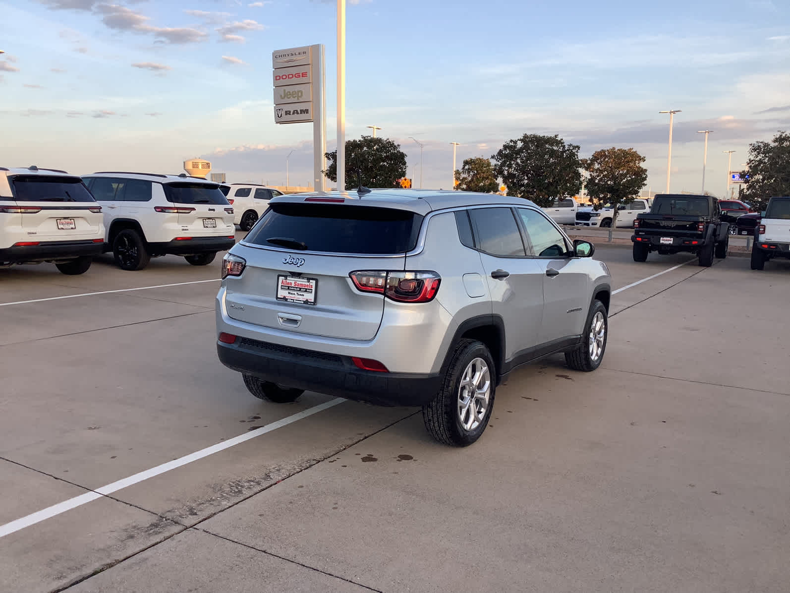 New Car 2025 Jeep Compass  Sport For Sale Under $30,000 In Waco, Texas