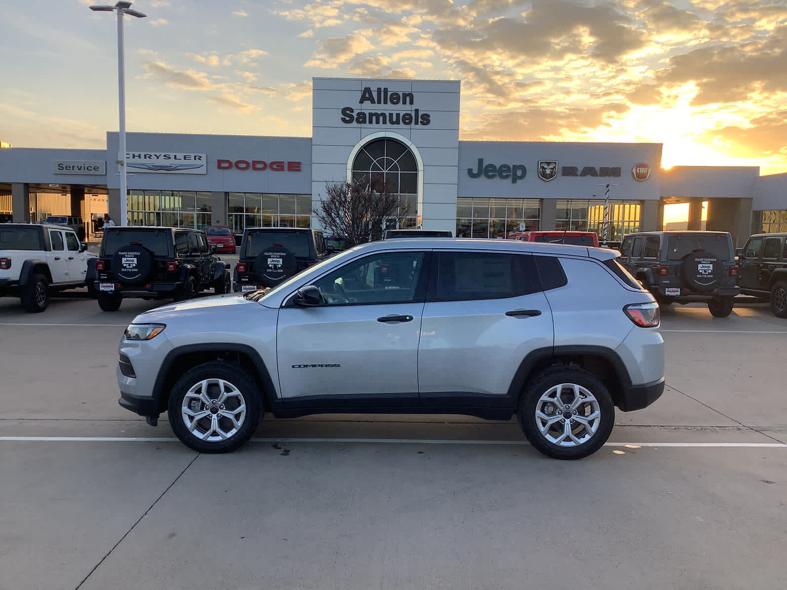 New Car 2025 Jeep Compass  Sport For Sale Under $30,000 In Waco, Texas