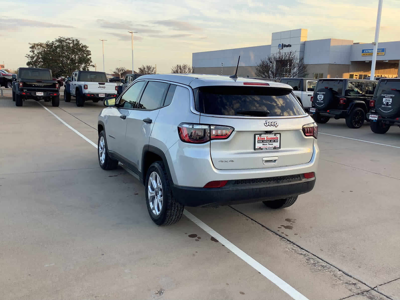 New Car 2025 Jeep Compass  Sport For Sale Under $30,000 In Waco, Texas
