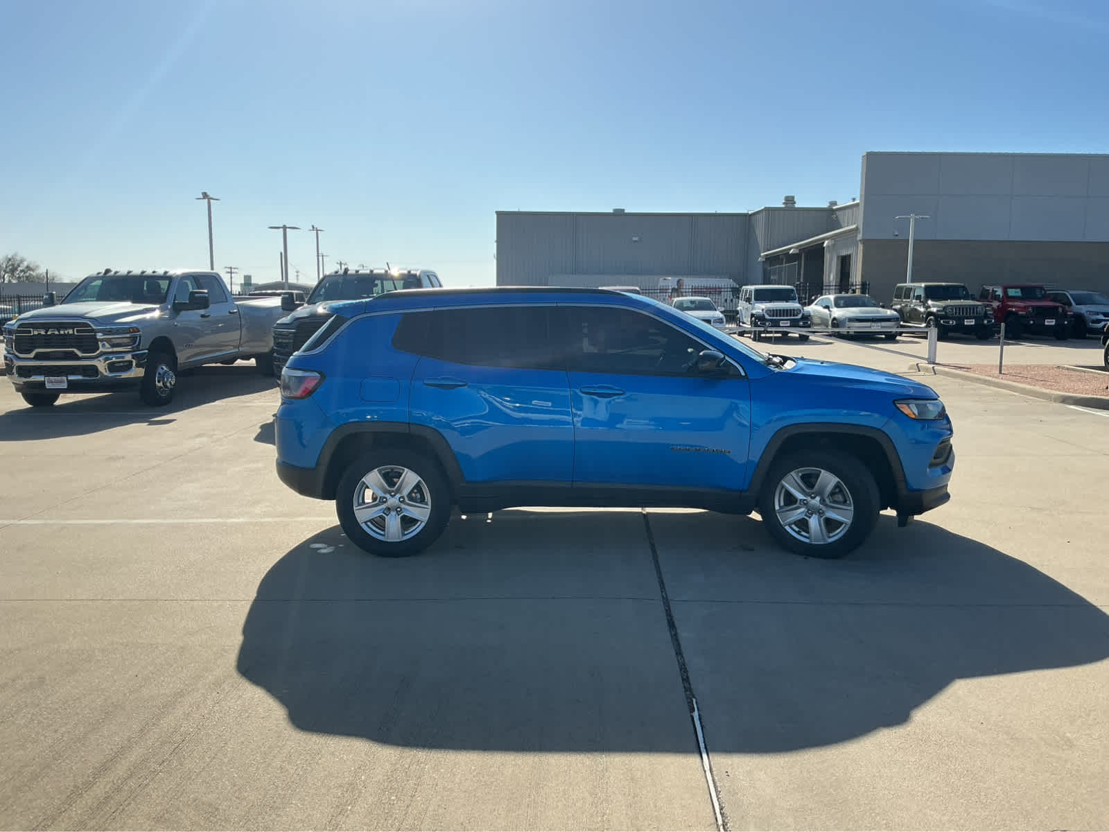 Used Car 2022 Jeep Compass  Latitude For Sale Under $30,000 In Waco, Texas