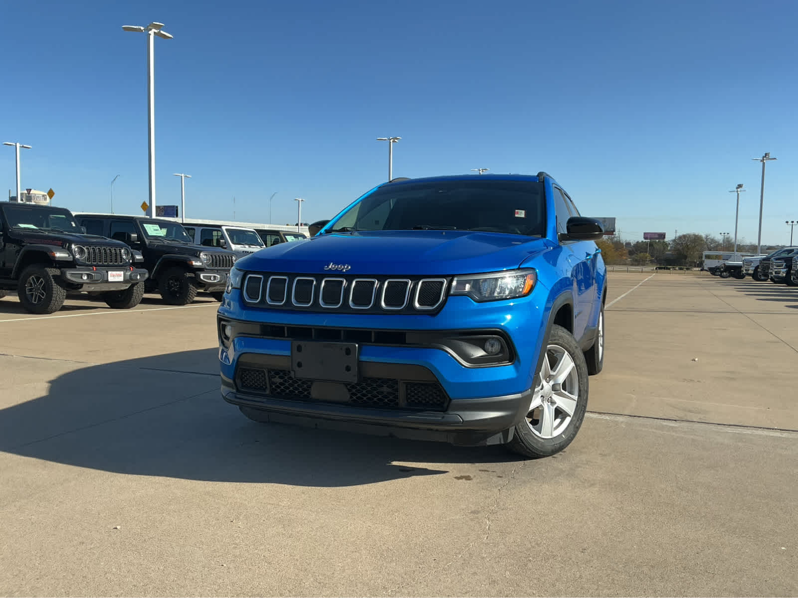 Used Car 2022 Jeep Compass  Latitude For Sale Under $30,000 In Waco, Texas