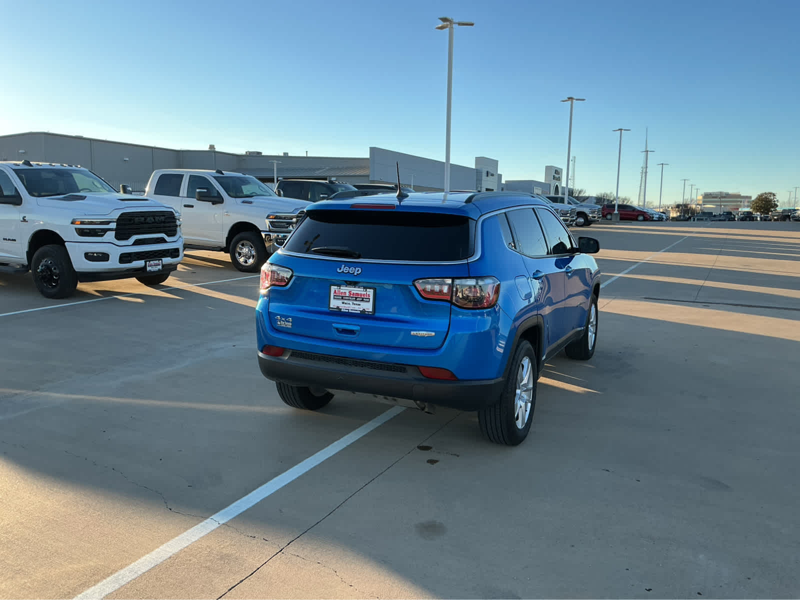 Used Car 2022 Jeep Compass  Latitude For Sale Under $25,000 In Waco, Texas