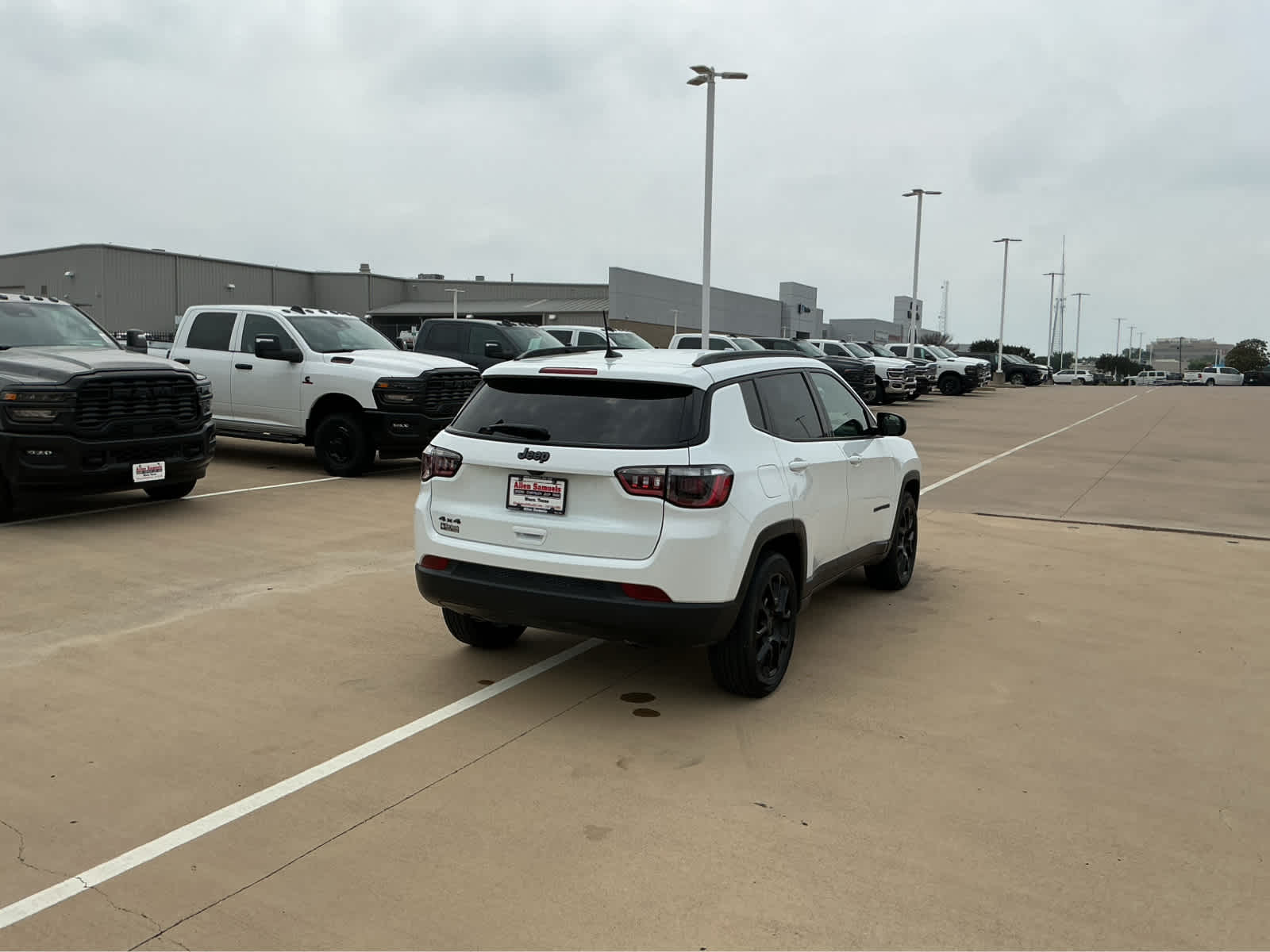 Used Car 2025 Jeep Compass  Latitude For Sale Under $30,000 In Waco, Texas