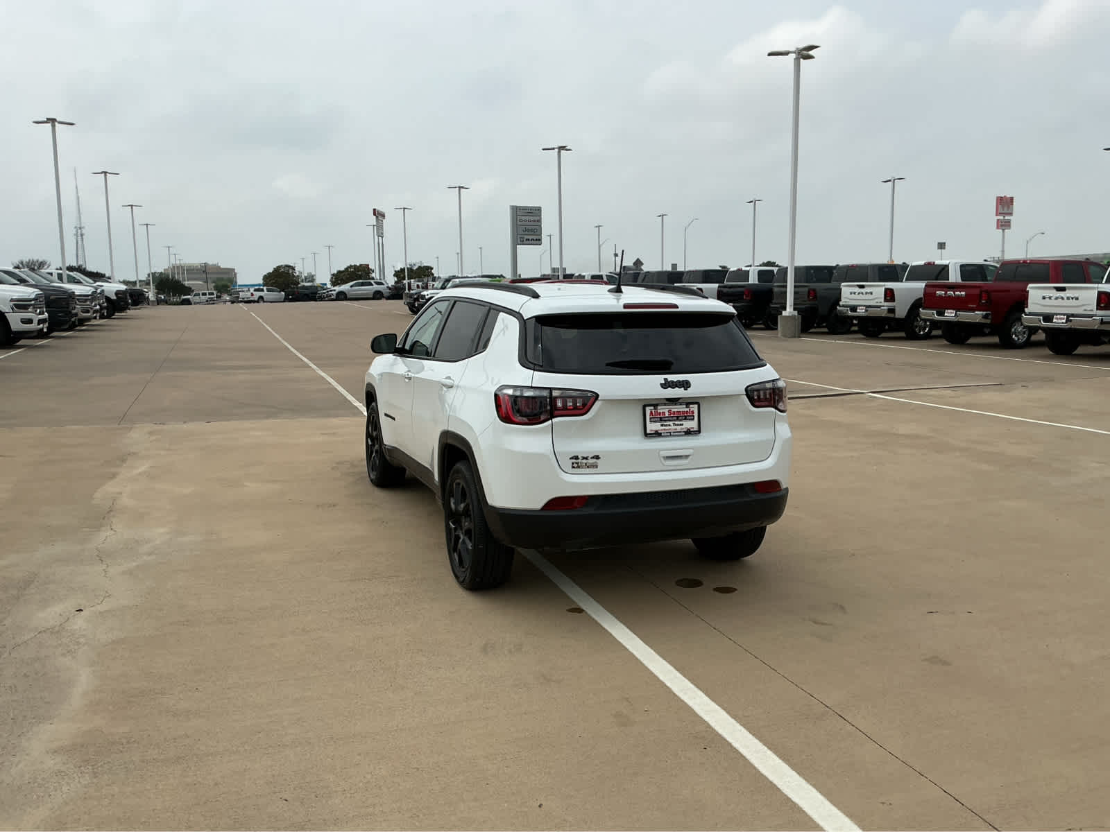 Used Car 2025 Jeep Compass  Latitude For Sale Under $30,000 In Waco, Texas