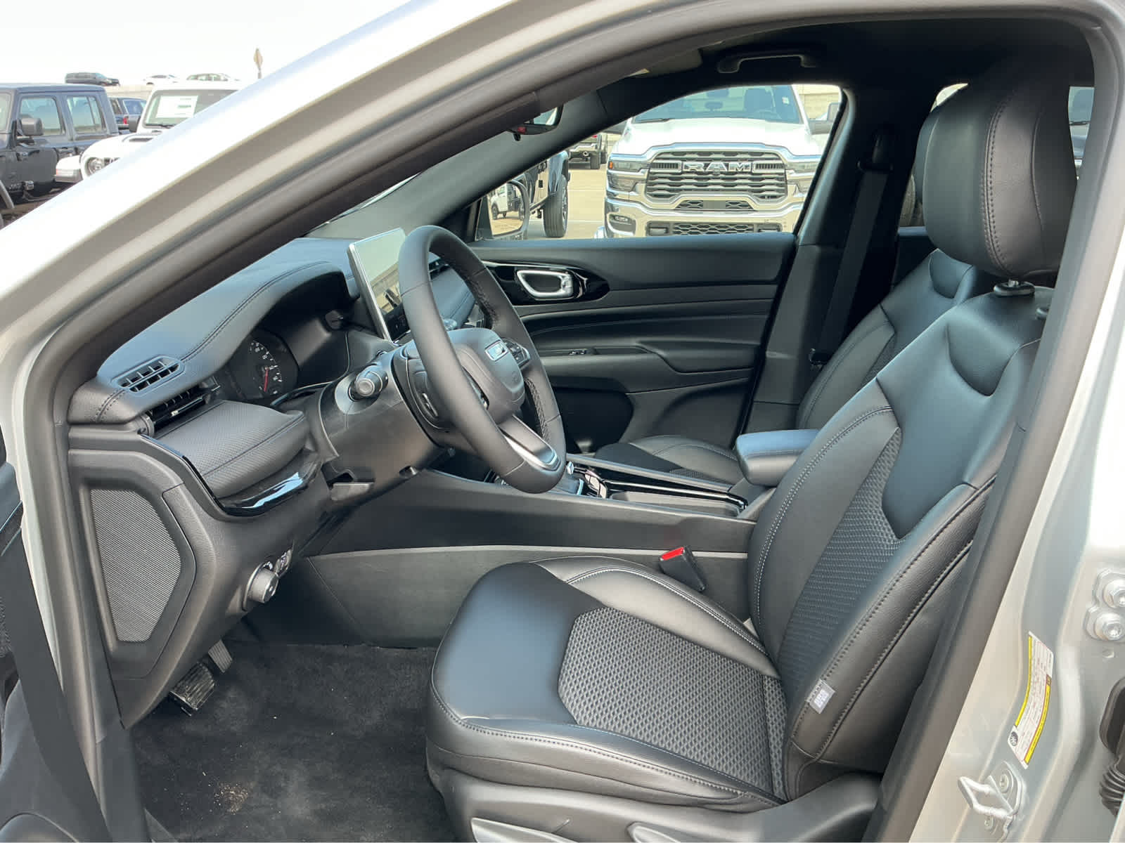 new 2026 Jeep Compass car, priced at $33,805