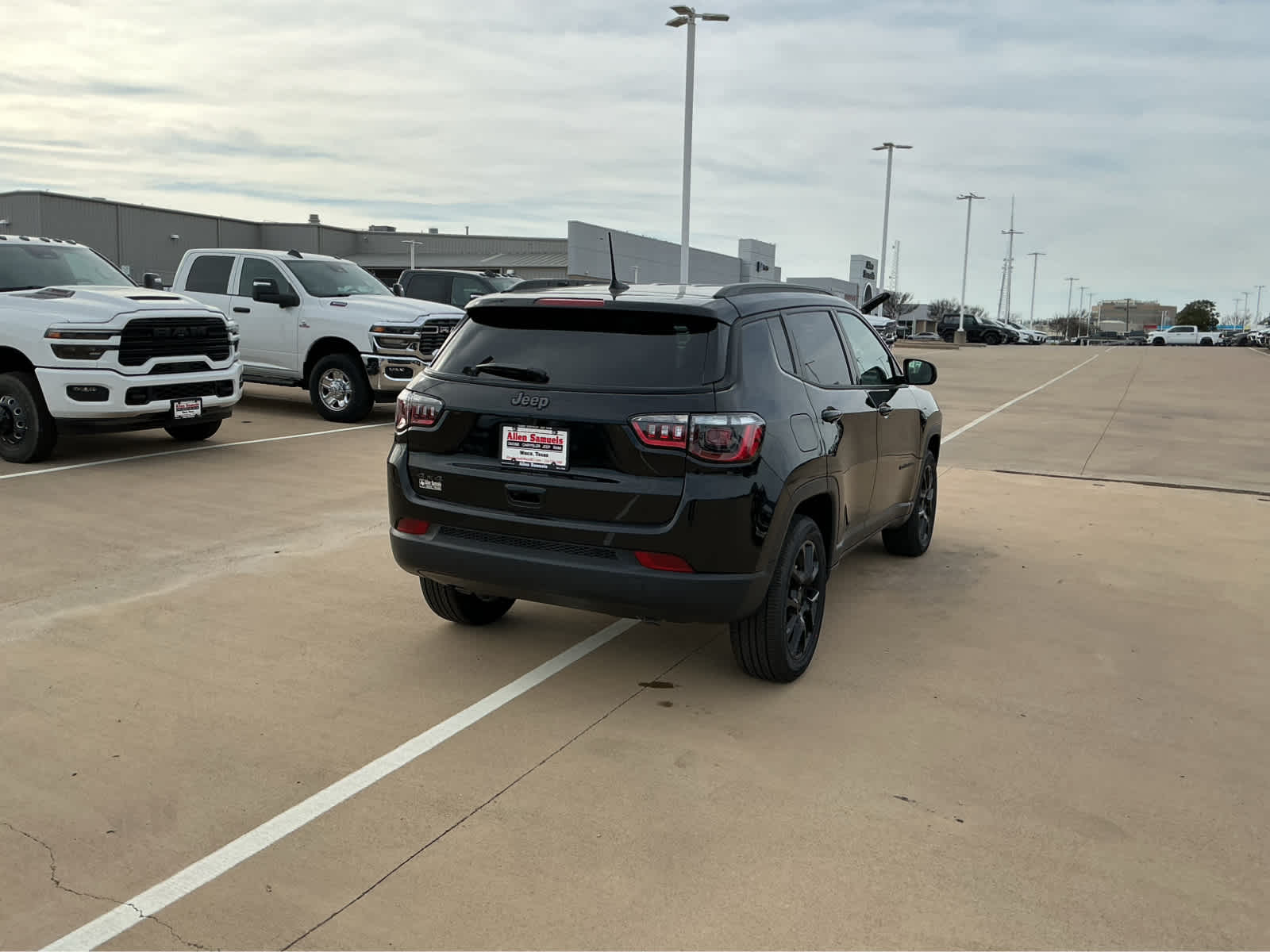 new 2026 Jeep Compass car, priced at $33,805