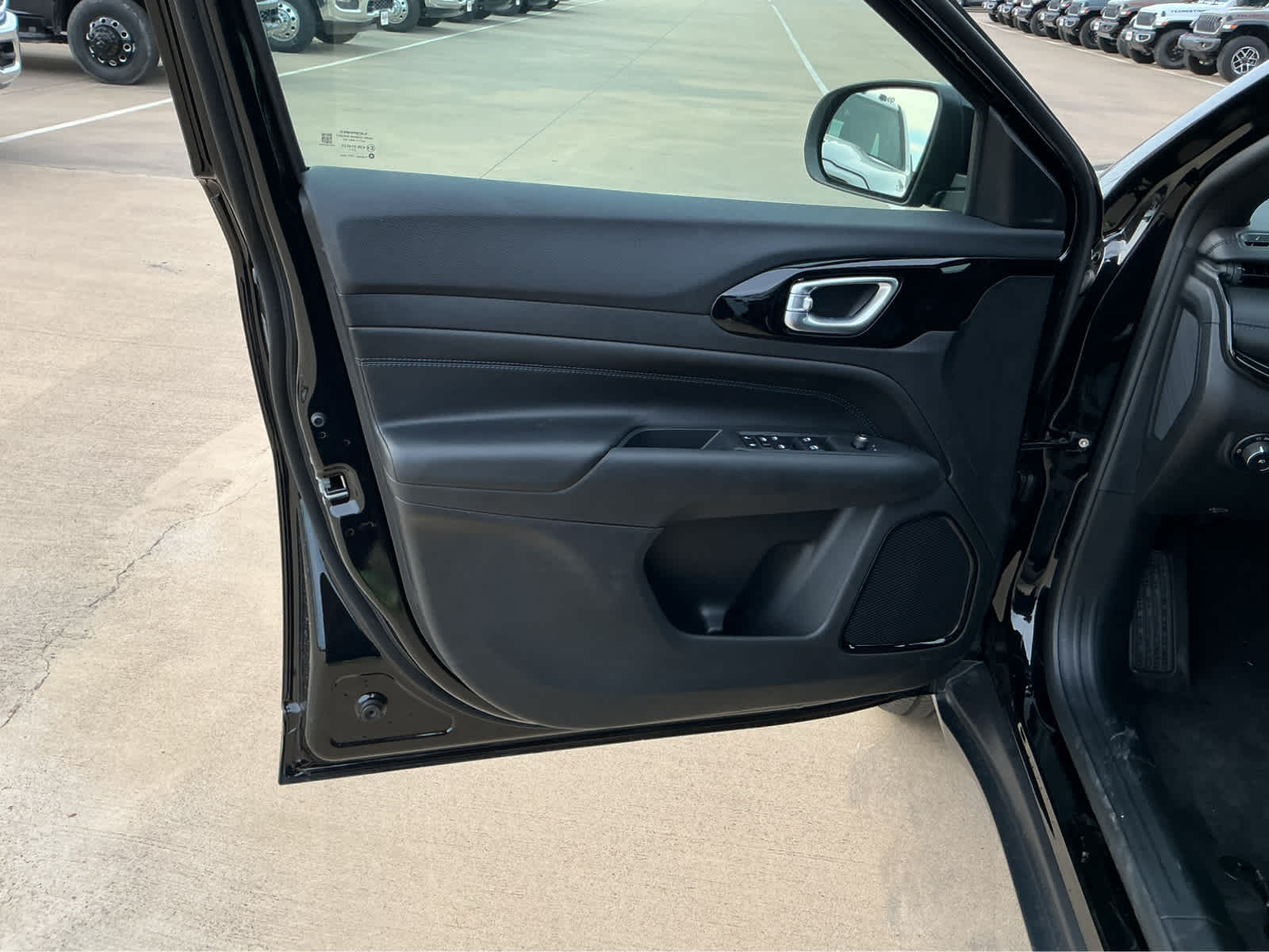 new 2026 Jeep Compass car, priced at $33,805