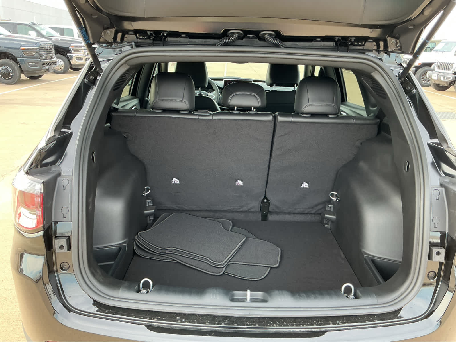 new 2026 Jeep Compass car, priced at $33,805