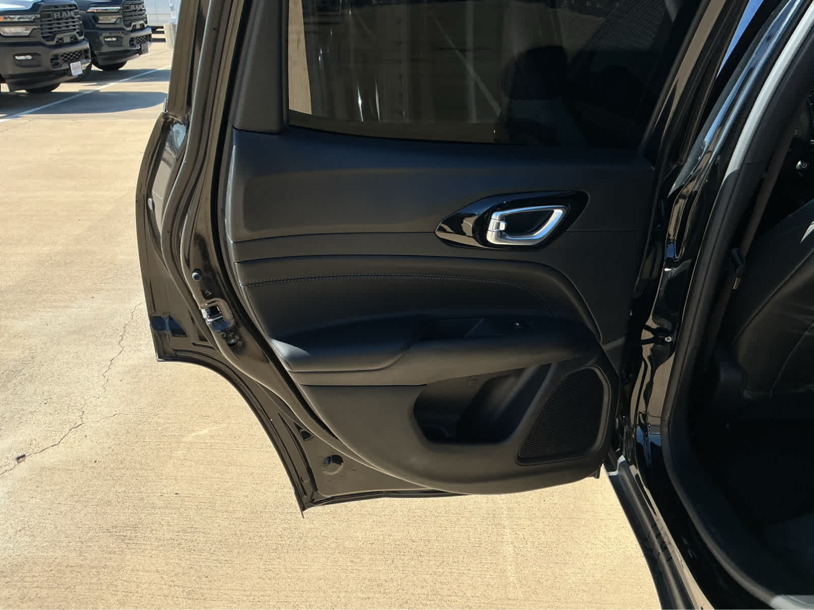 Used Car 2025 Jeep Compass  Latitude For Sale Under $30,000 In Waco, Texas