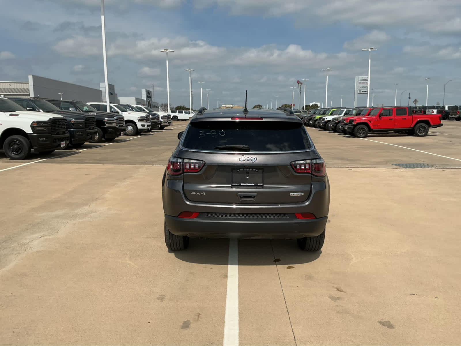 Used Car 2023 Jeep Compass  Latitude For Sale Under $30,000 In Waco, Texas