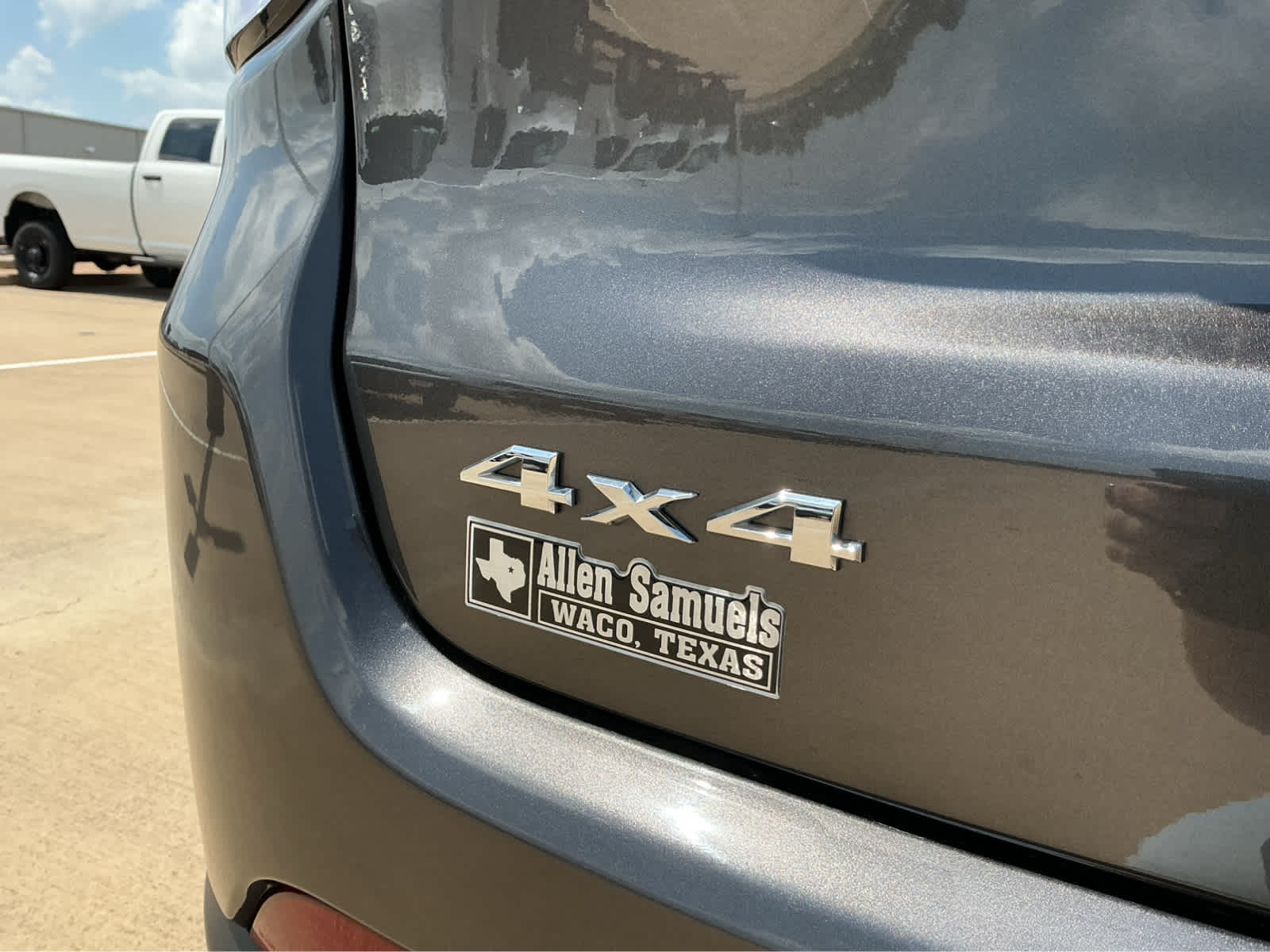 Used Car 2023 Jeep Compass  Latitude For Sale Under $30,000 In Waco, Texas