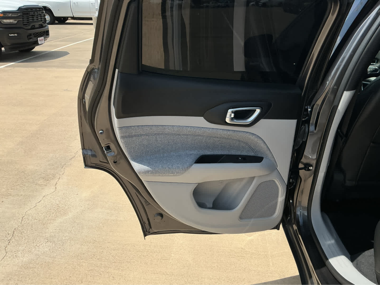 Used Car 2023 Jeep Compass  Latitude For Sale Under $30,000 In Waco, Texas